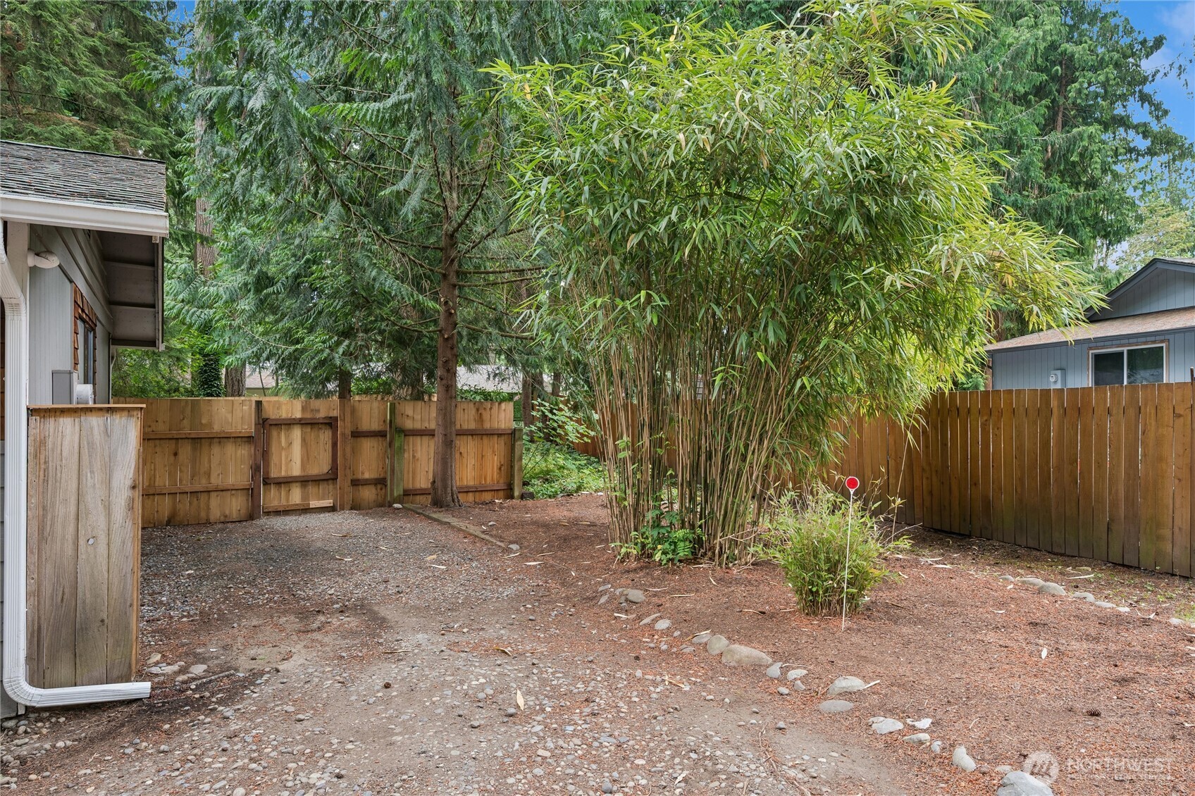 6724 Alder Glen Drive Property Photo 26