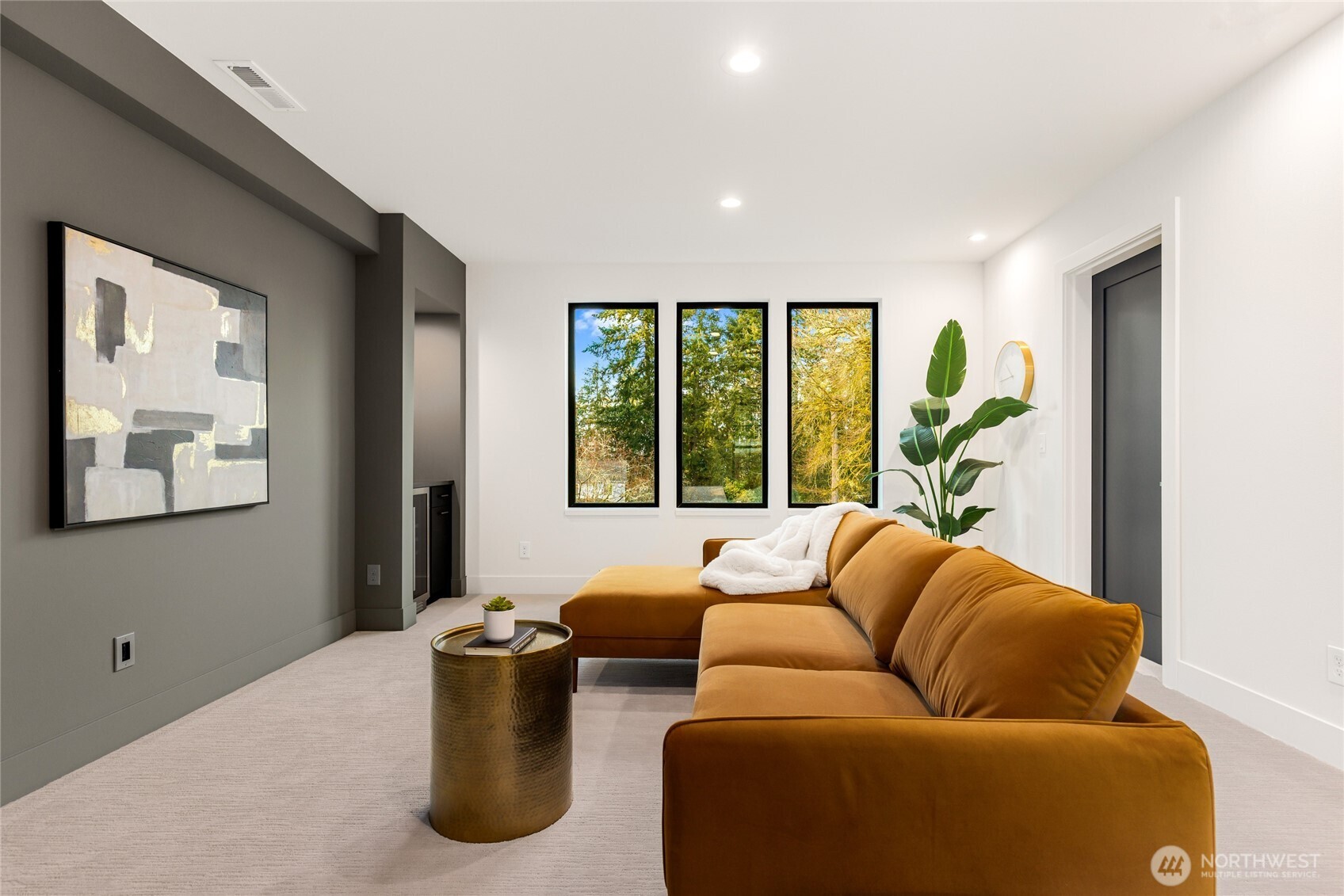 601 Chris David Drive Property Photo 13