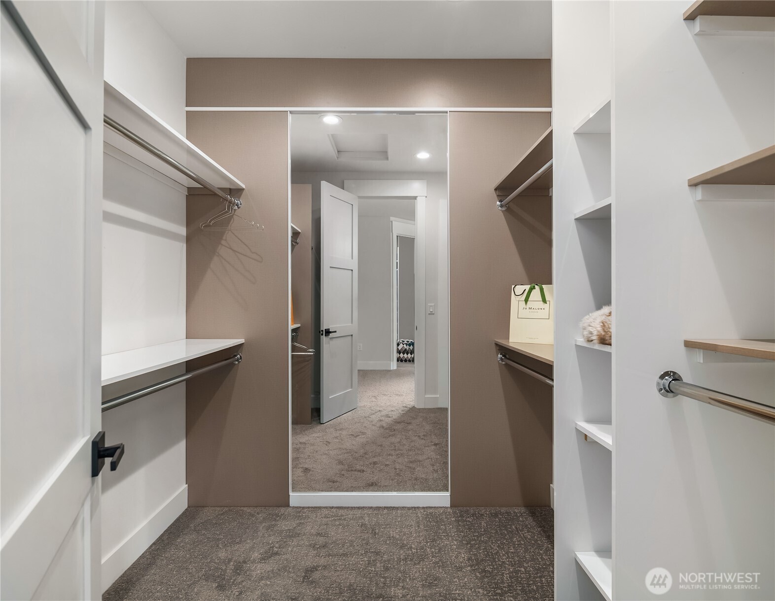 710 Chris David Drive Property Photo 15