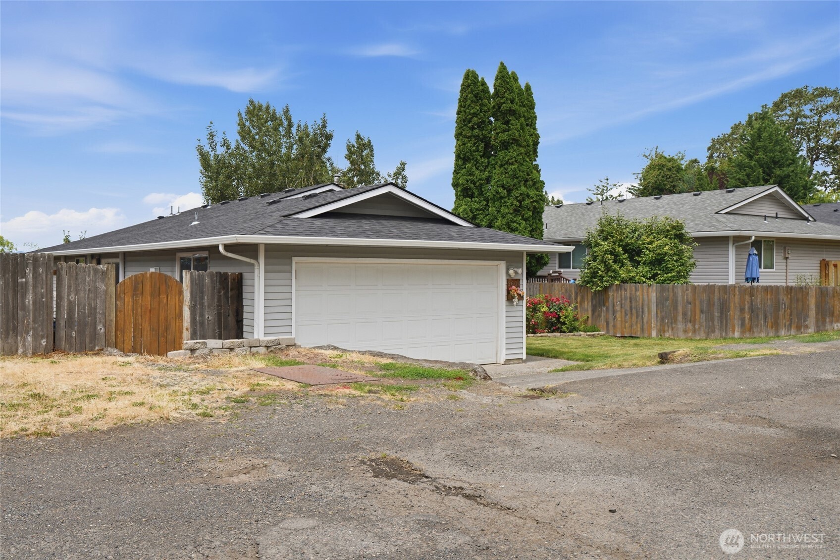 3604 W Rose St Property Photo 2