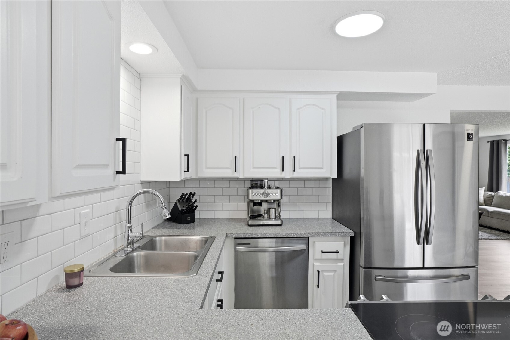 3604 W Rose St Property Photo 18