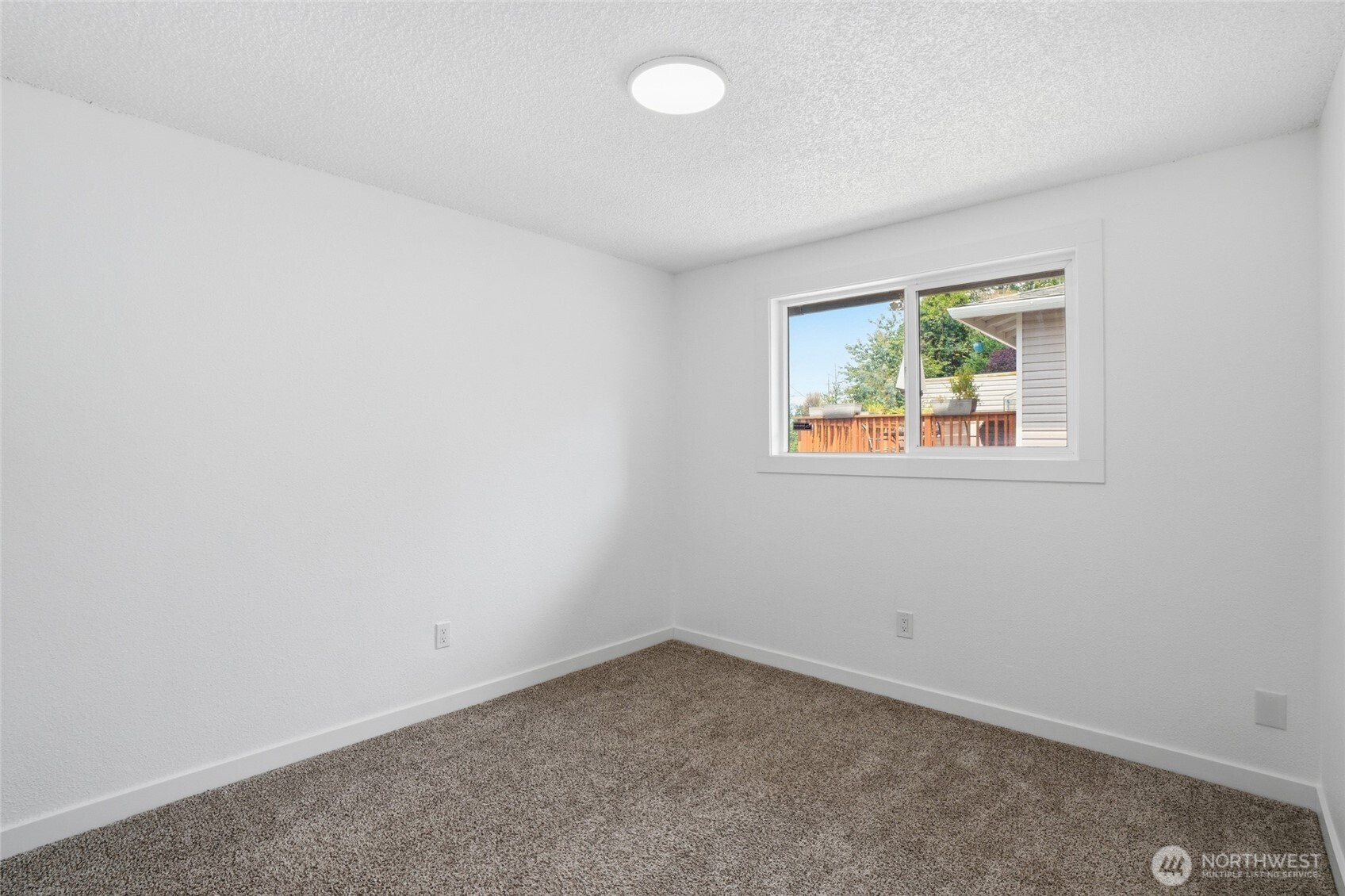 3604 W Rose St Property Photo 26