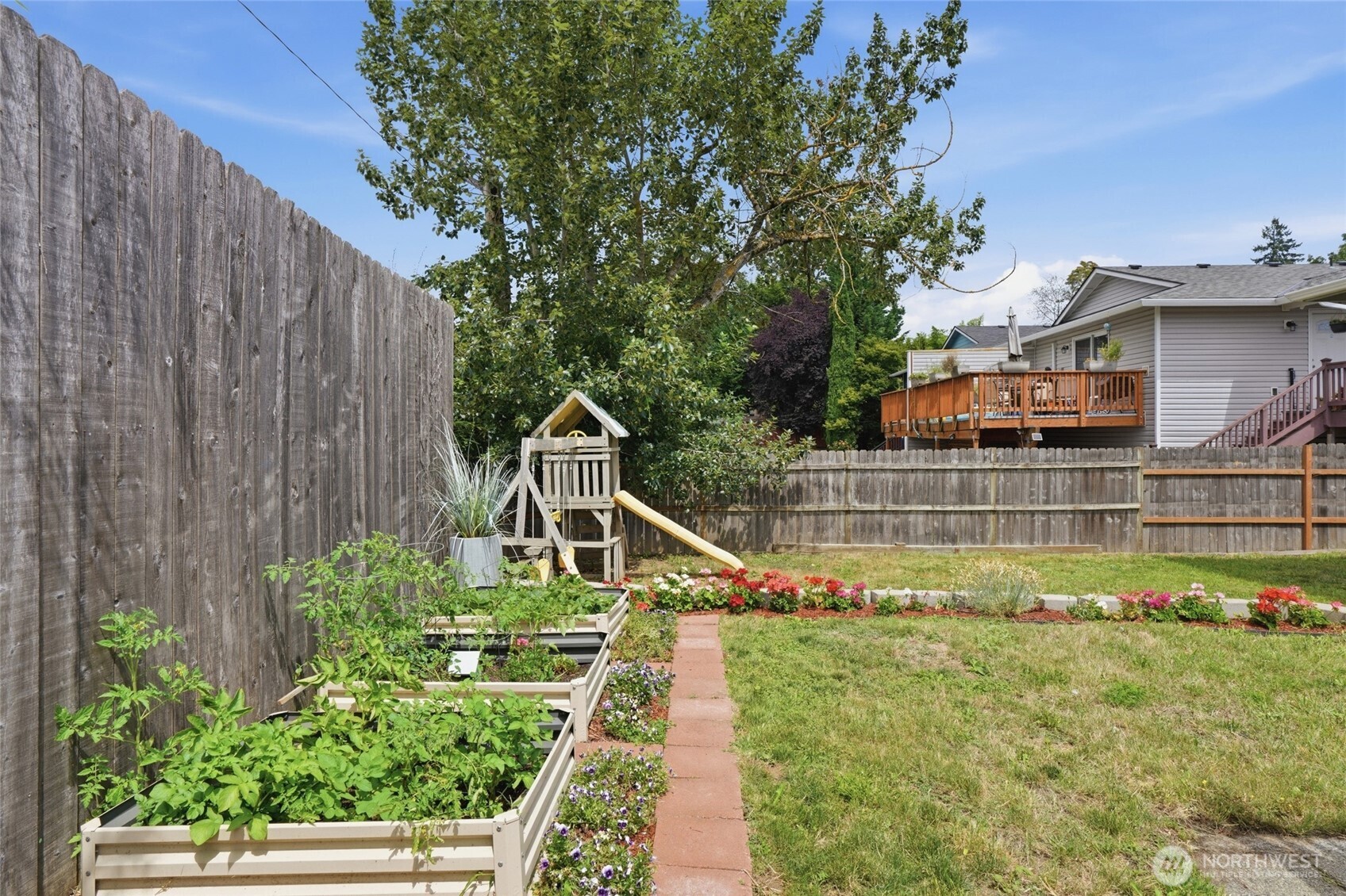 3604 W Rose St Property Photo 33