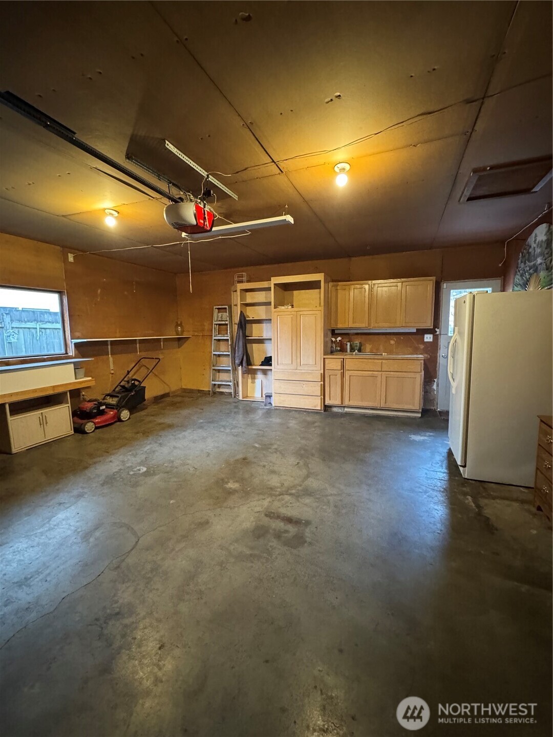 8930 7th Avenue Property Photo 18
