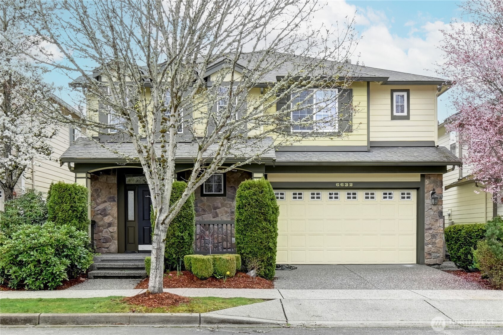 6632 188th Place Property Photo 1