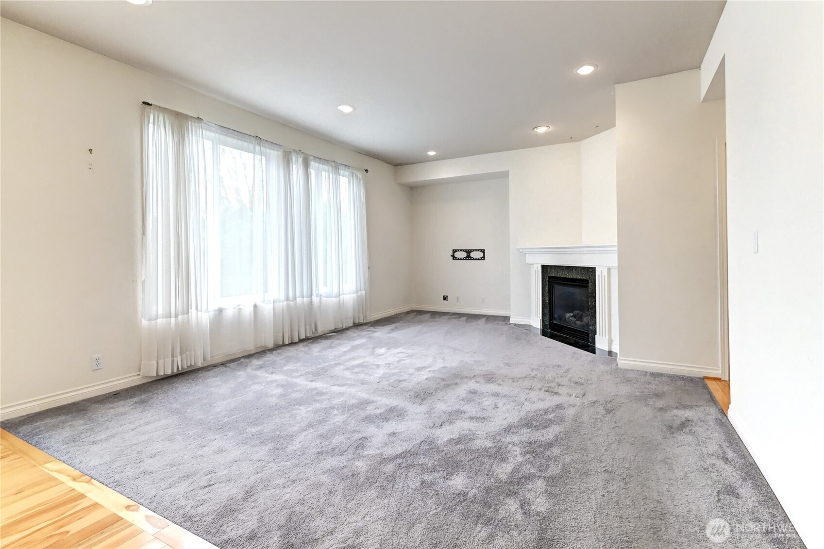 6632 188th Place Property Photo 14
