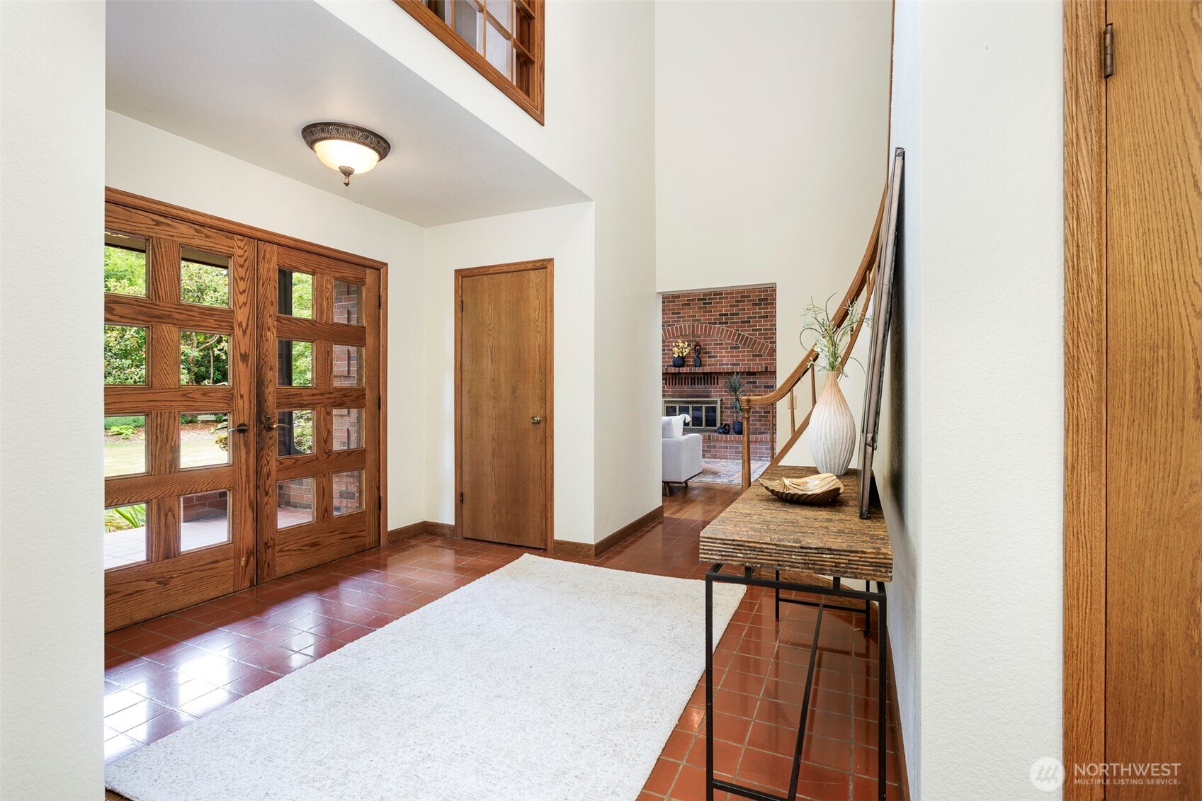 6573 Ne Windermere Road Property Photo 3