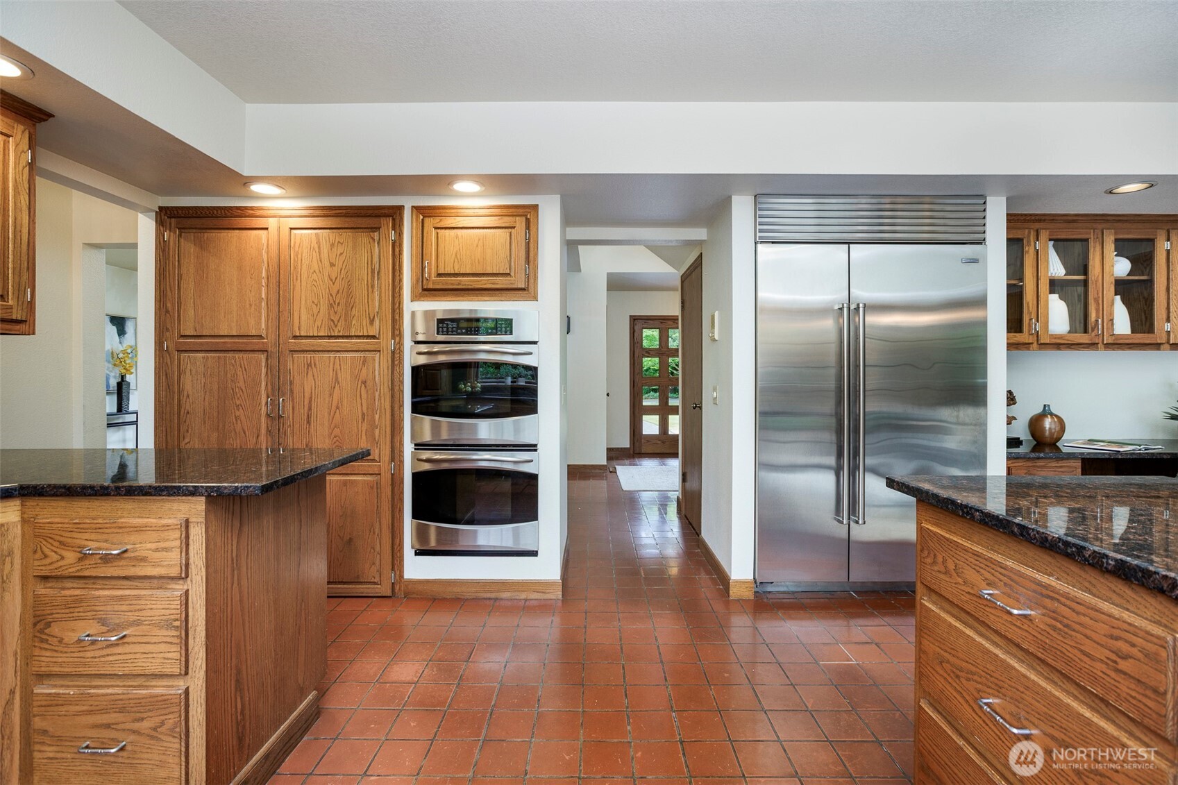 6573 Ne Windermere Road Property Photo 13
