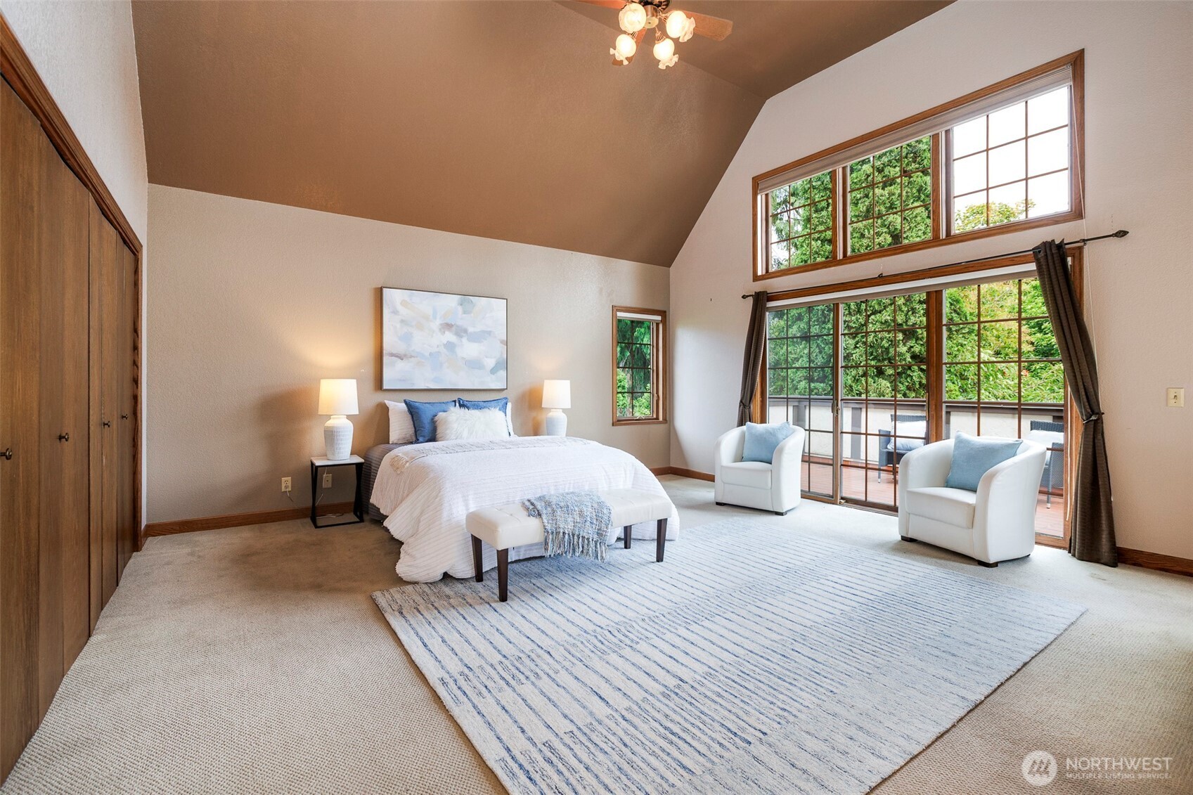 6573 Ne Windermere Road Property Photo 17