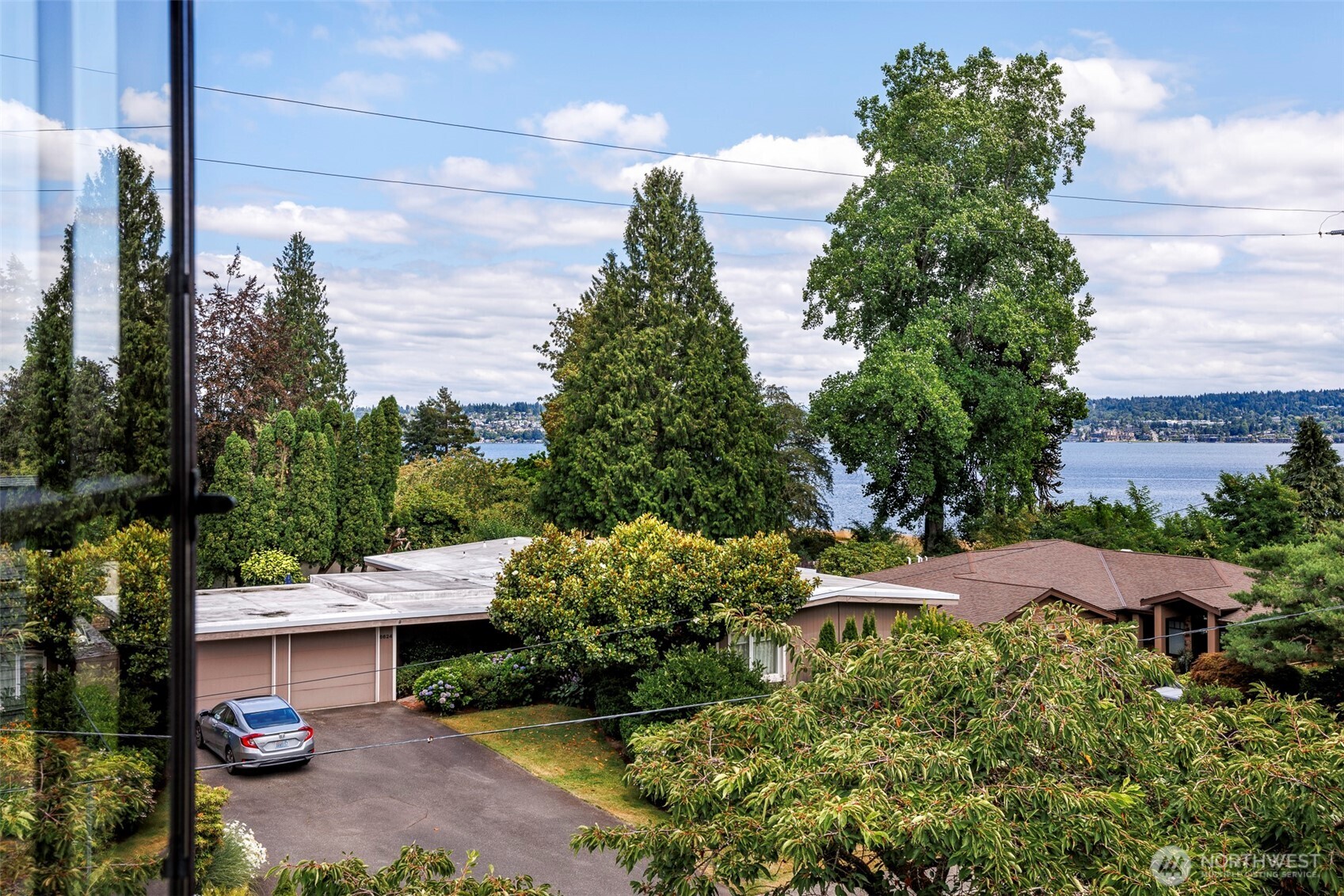 6573 Ne Windermere Road Property Photo 28