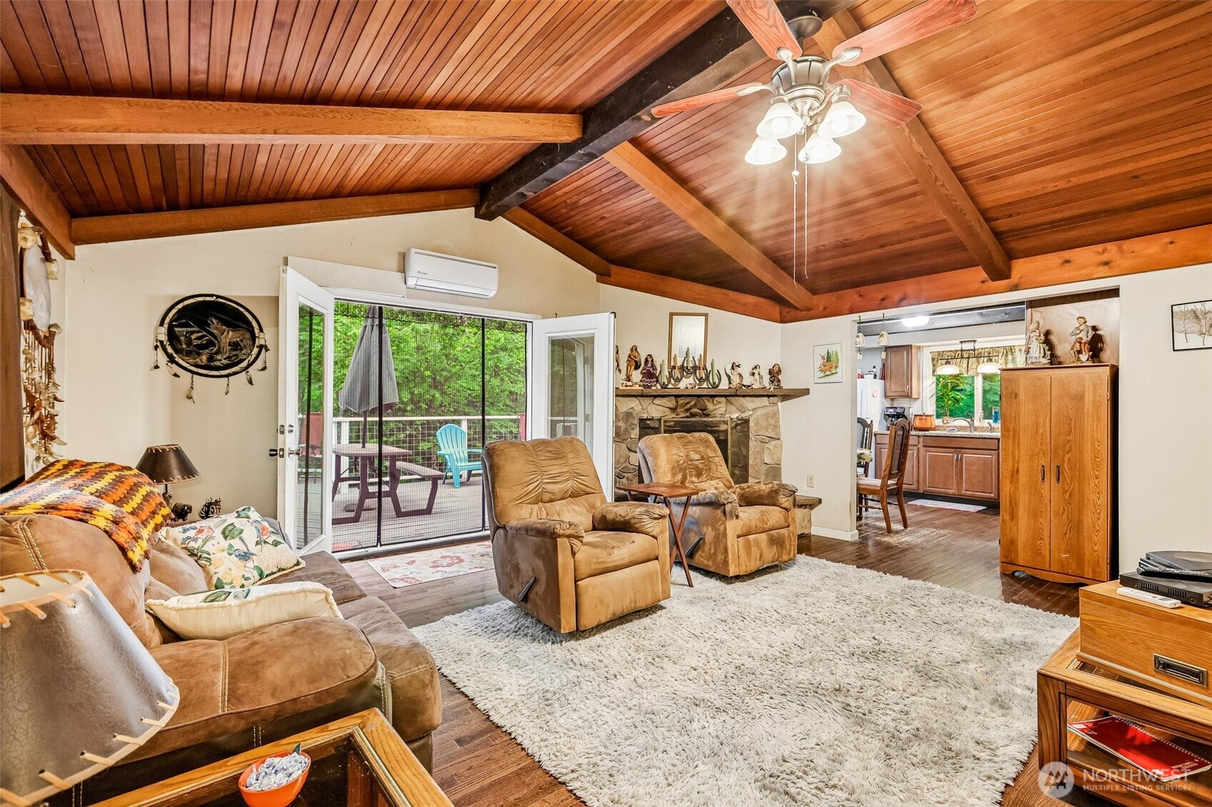 41391 N Shore Lane Property Photo 8
