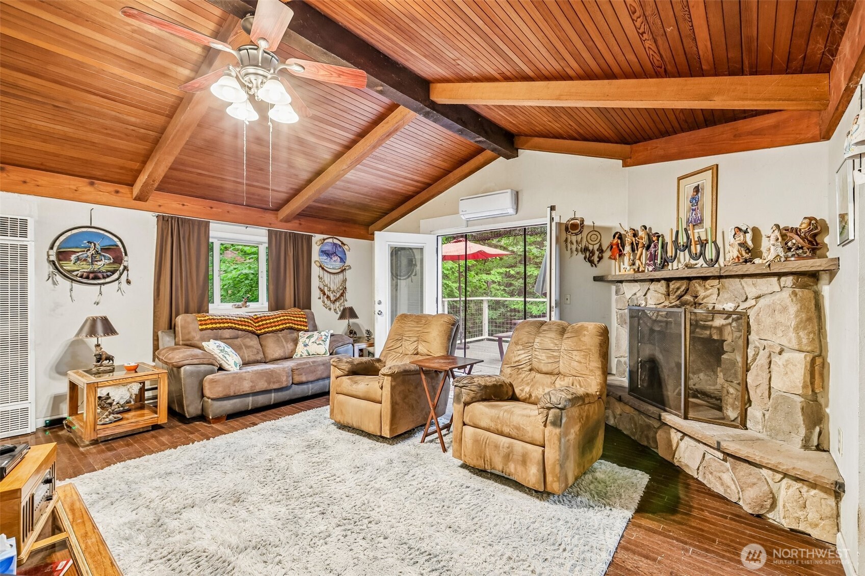 41391 N Shore Lane Property Photo 10