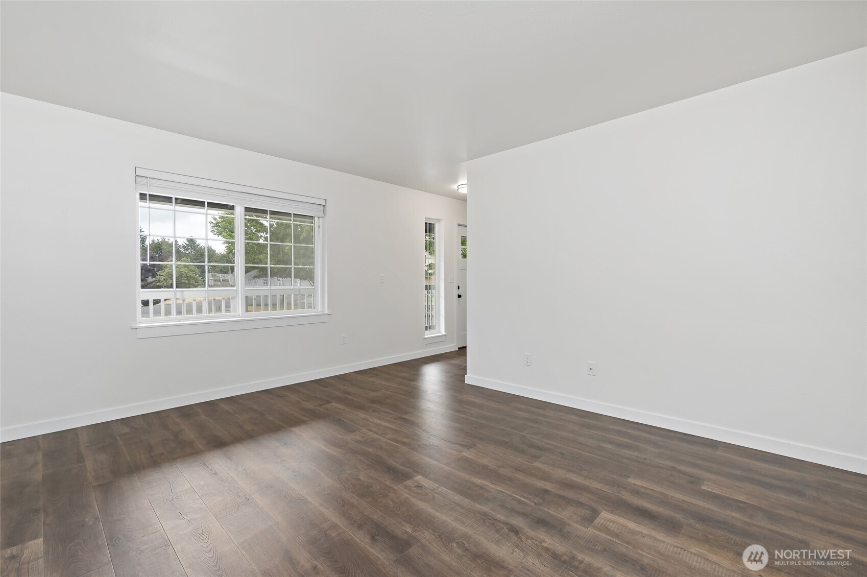 341 Elk Loop Property Photo 10