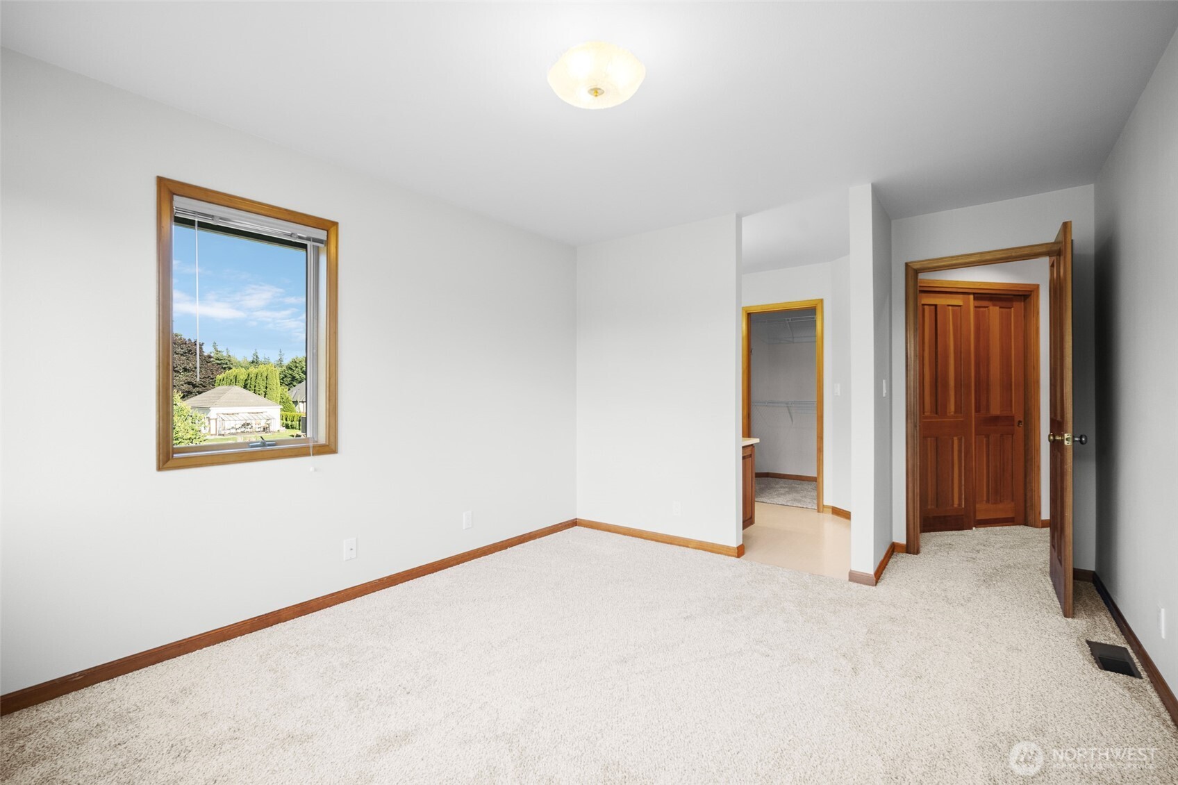 5452 Northwest Drive Property Photo 36