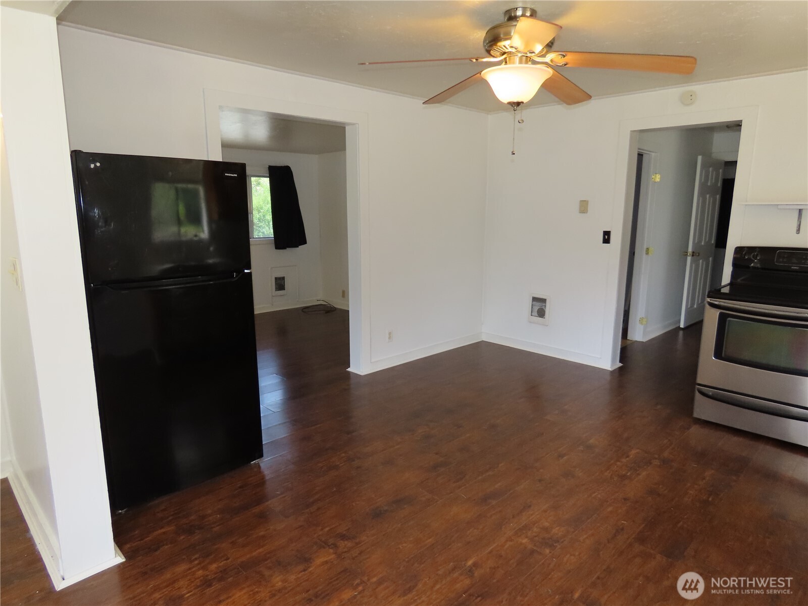 1664 Schmid Road Property Photo 8