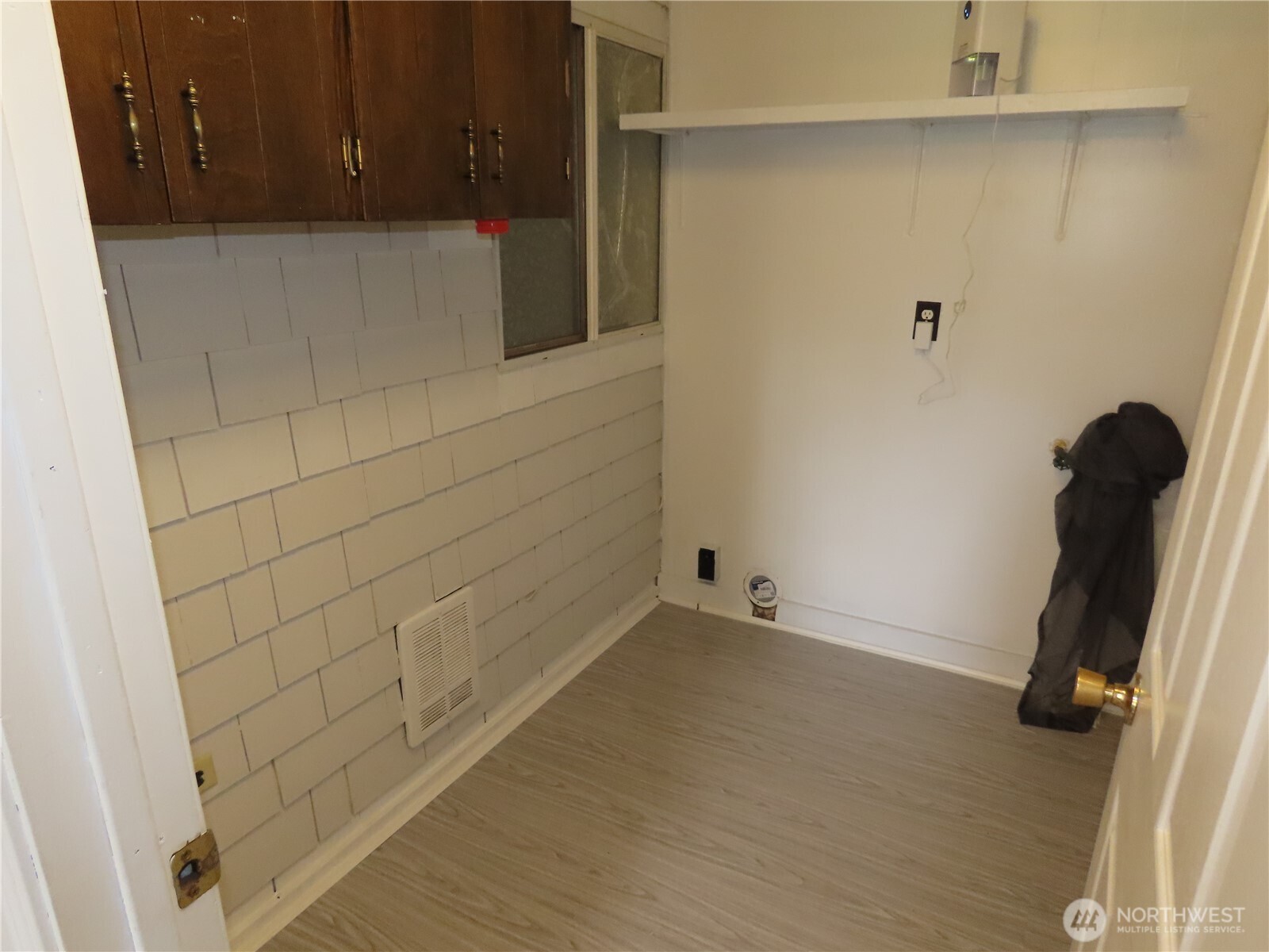 1664 Schmid Road Property Photo 14