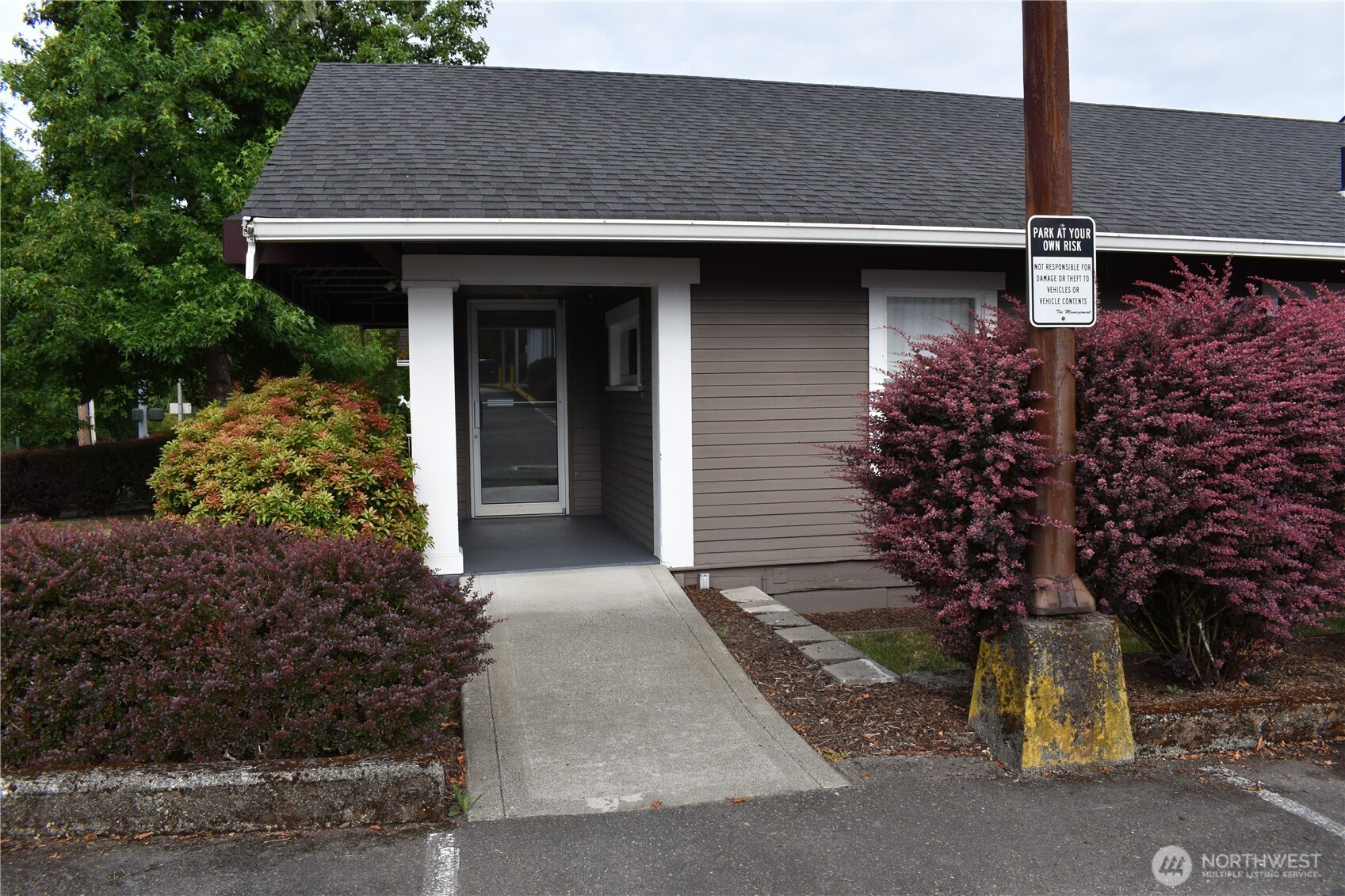 1806 4th Avenue Property Photo 9