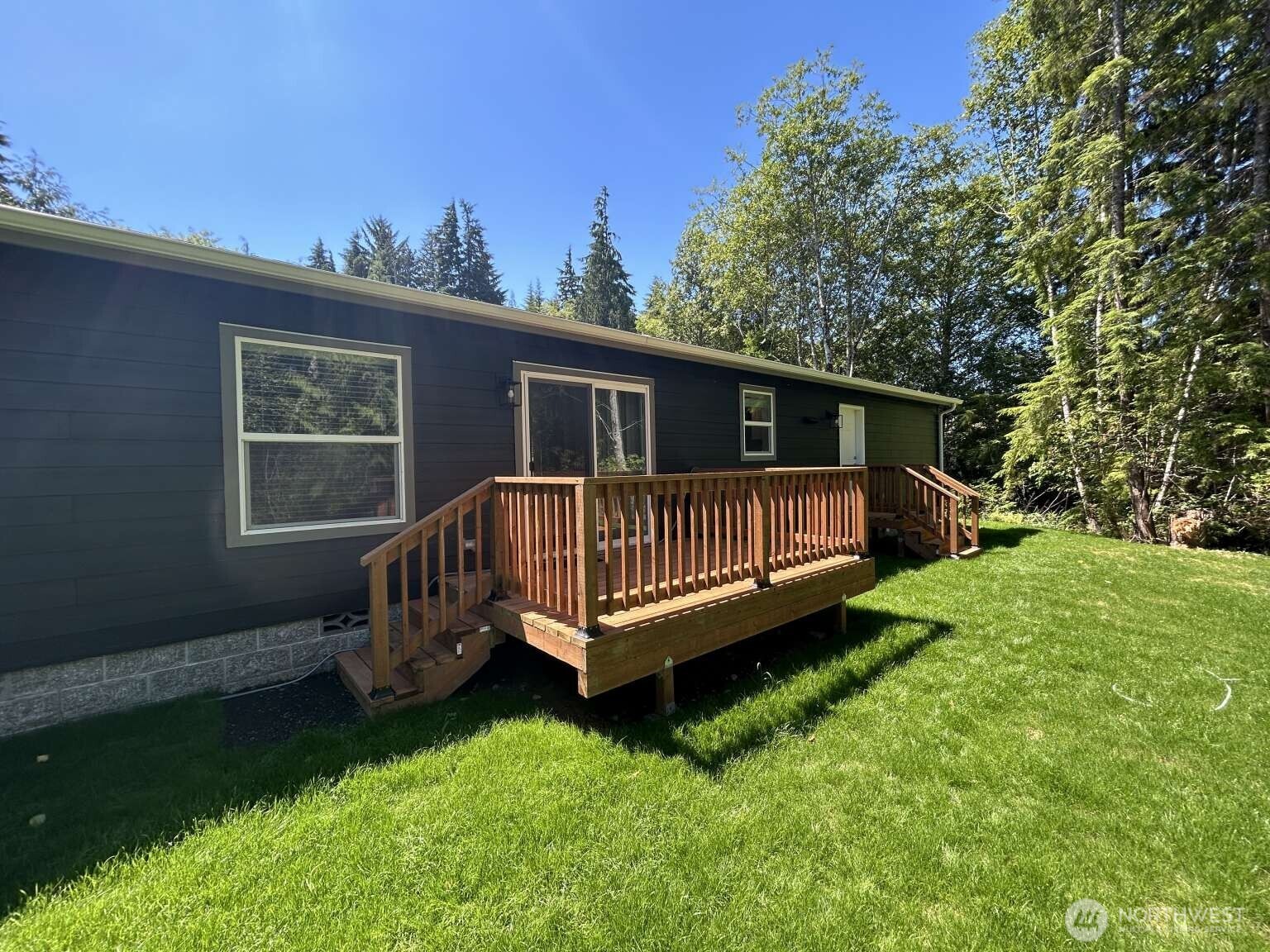 214 W Griffith Street Property Photo 4