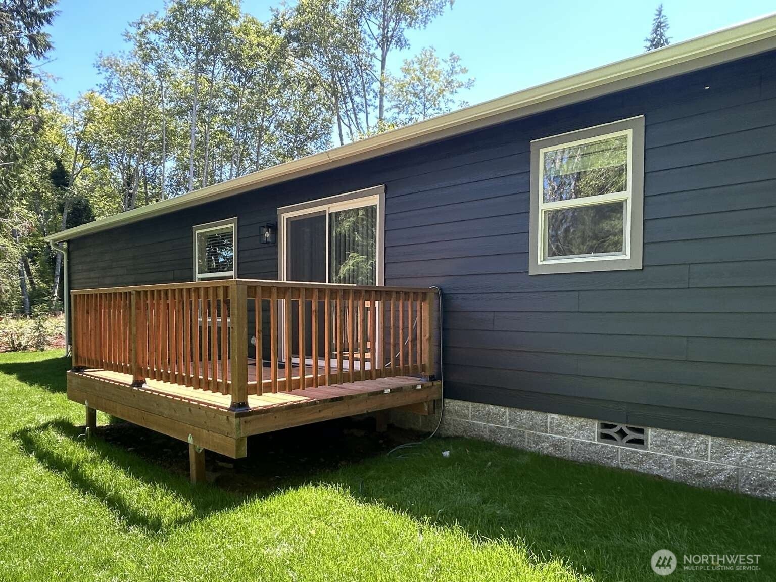214 W Griffith Street Property Photo 5