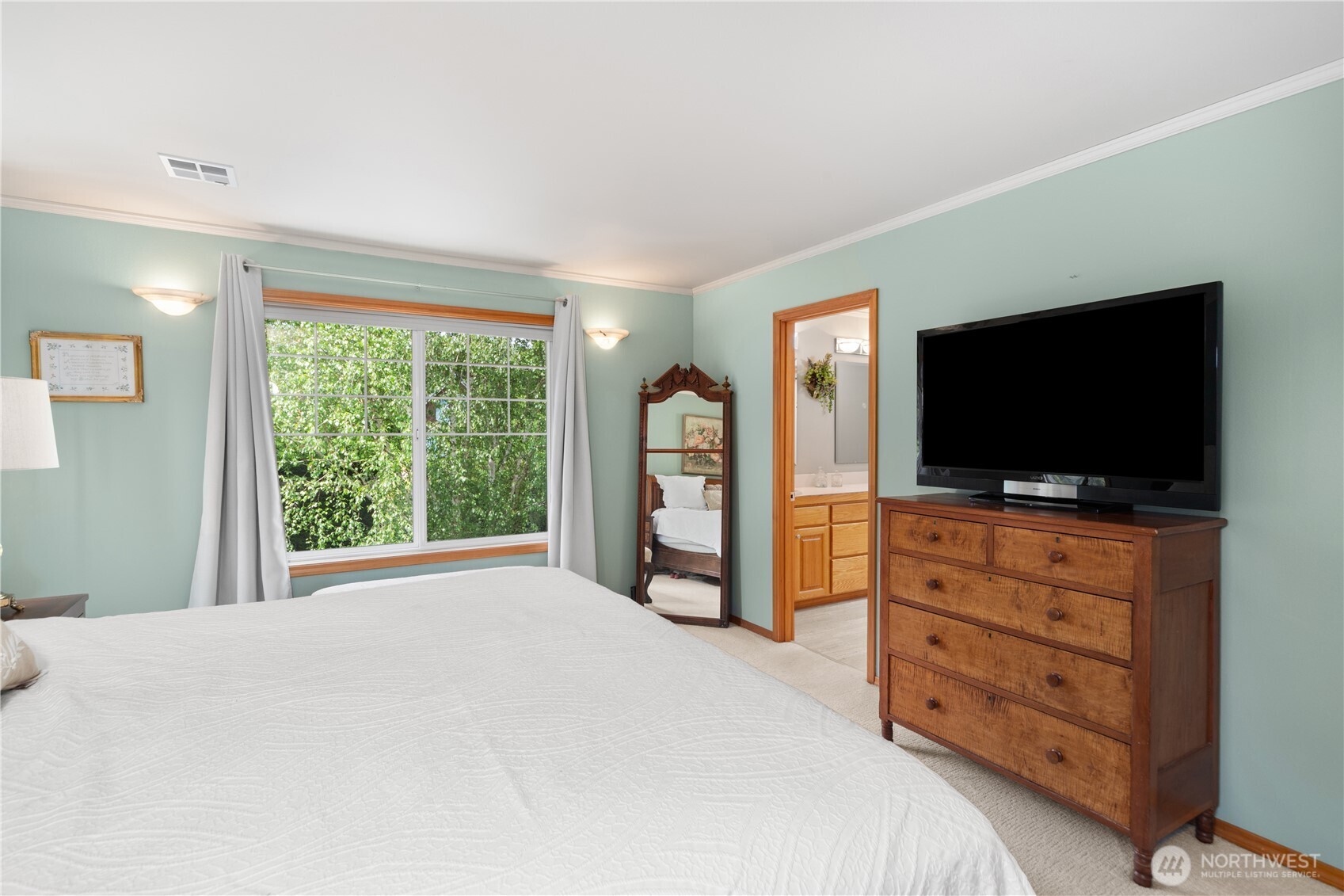 1850 Maple Street Property Photo 23
