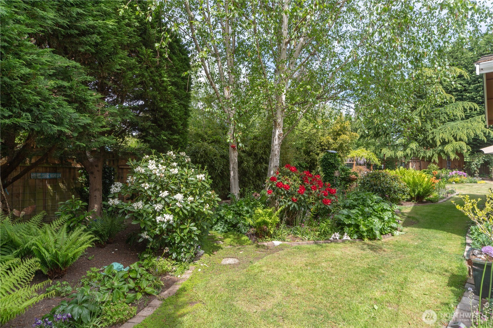 1850 Maple Street Property Photo 34
