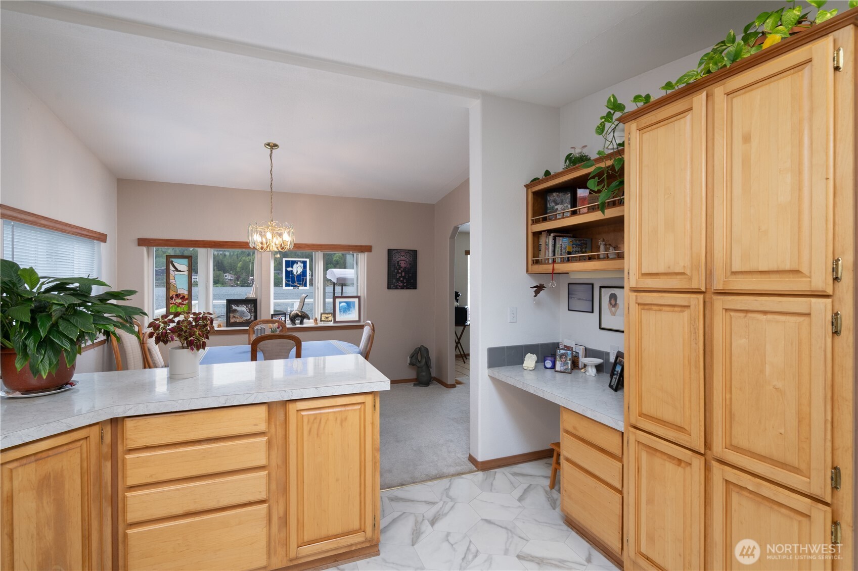 24160 N West View Road Property Photo 5