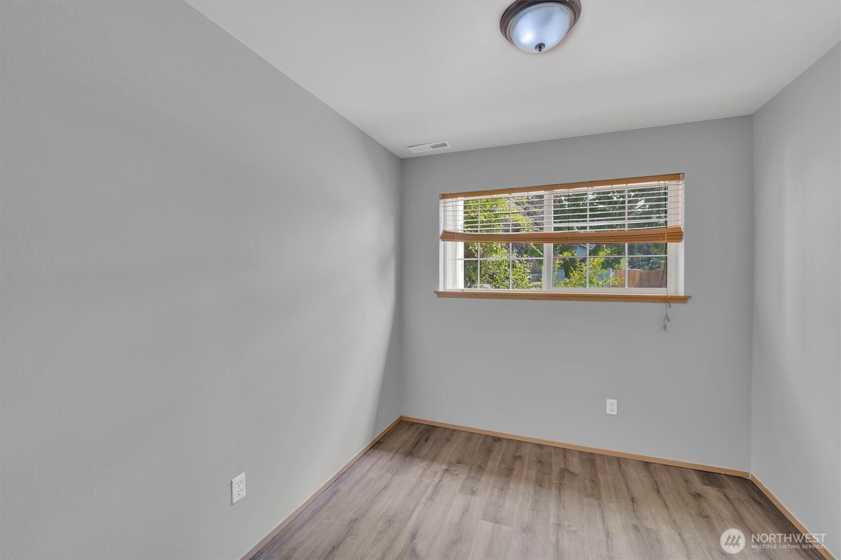 10728 211th Avenue Ct Property Photo 24