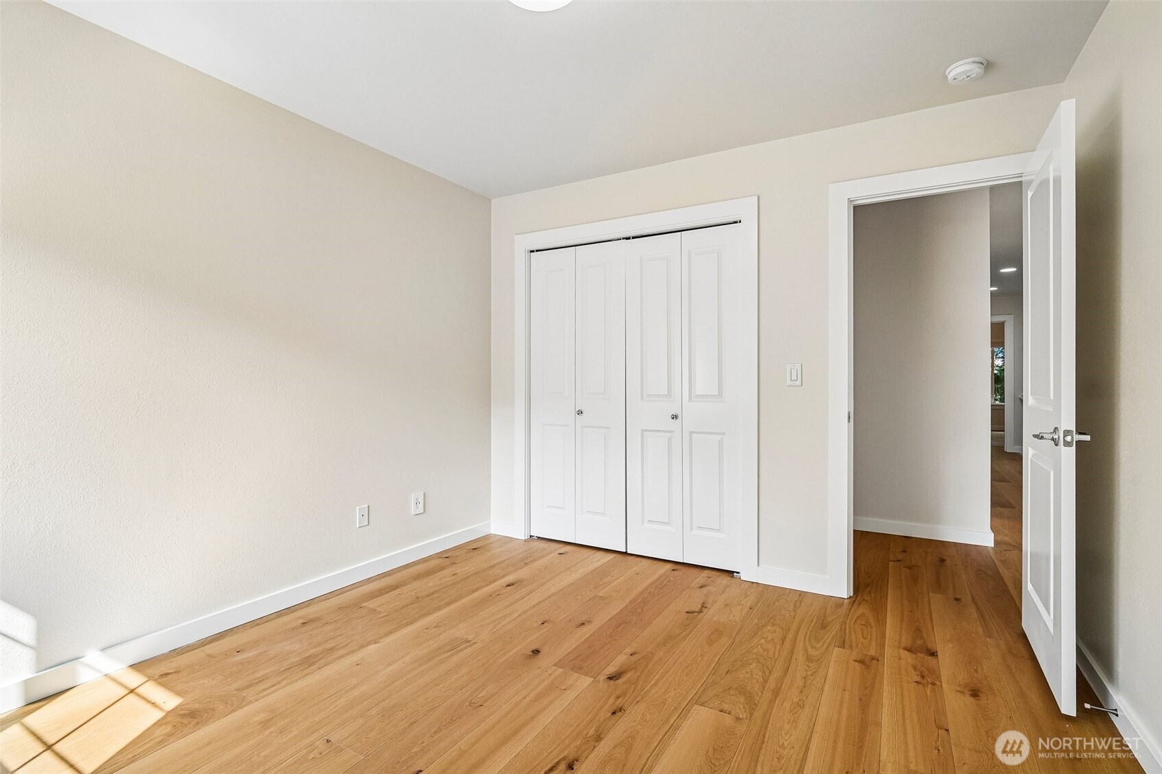 700 6th Avenue Property Photo 26