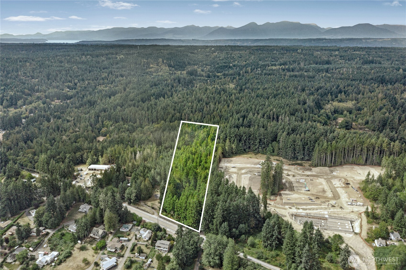 19301 Viking Avenue Property Photo 10