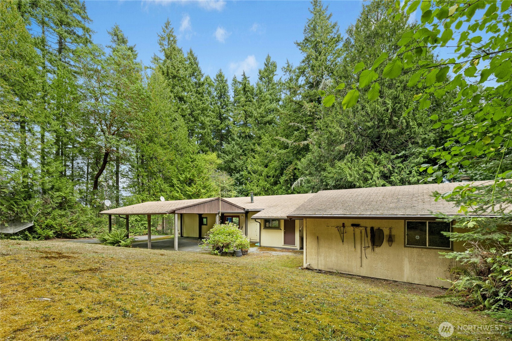 19301 Viking Avenue Property Photo 14