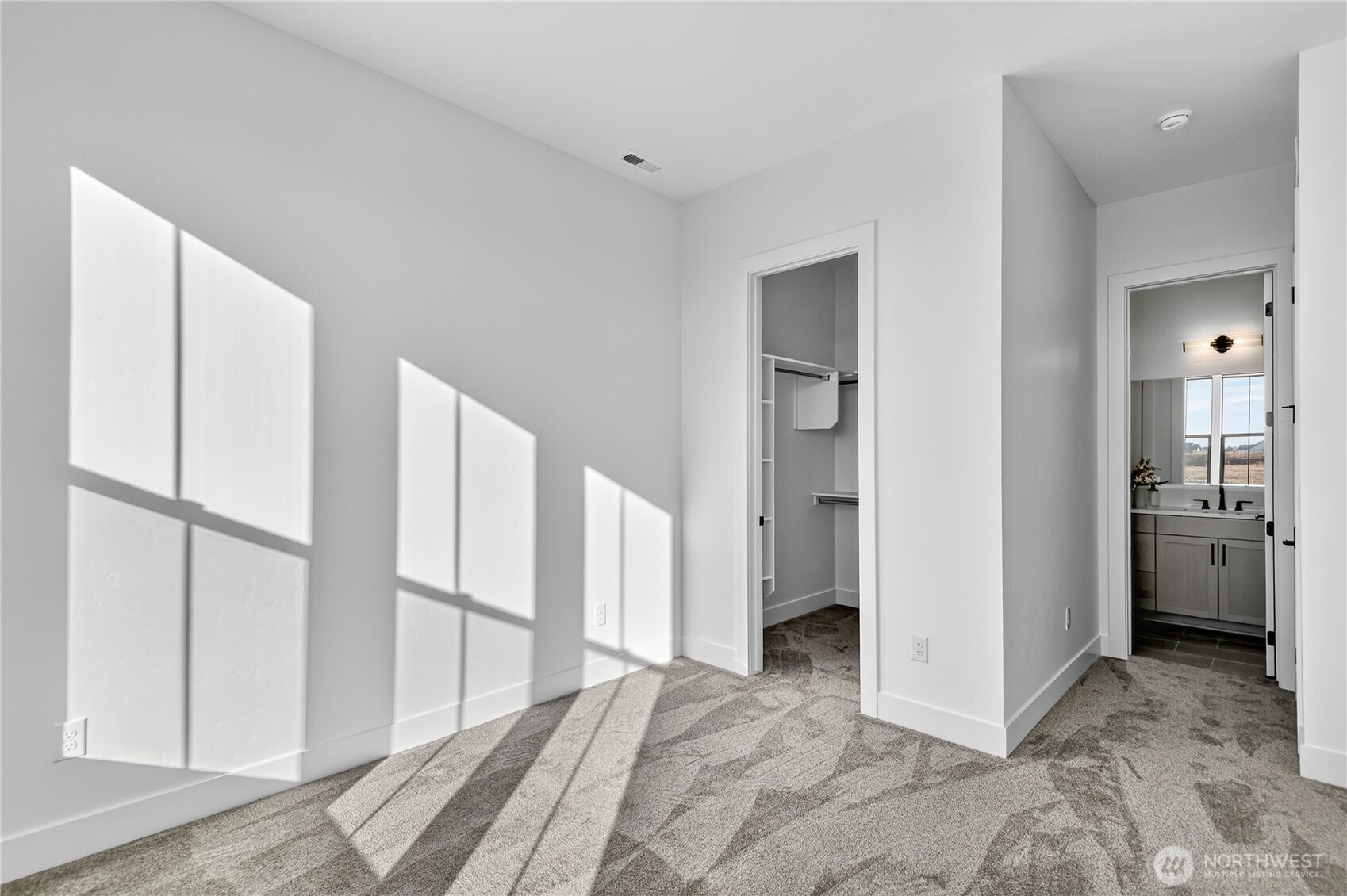 14814 210th Place 1498 Property Photo 22