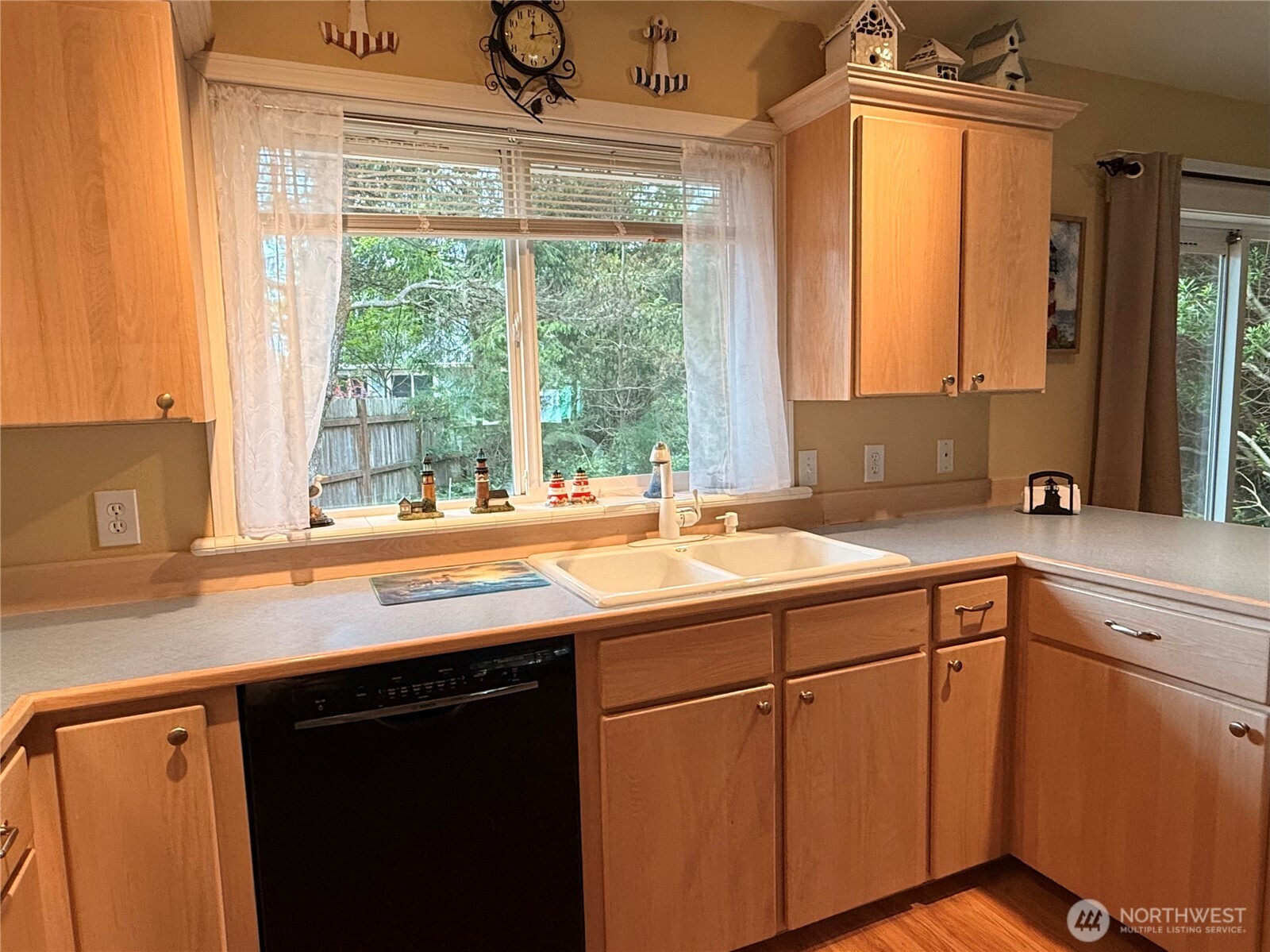367 S Wynoochee Drive Property Photo 11