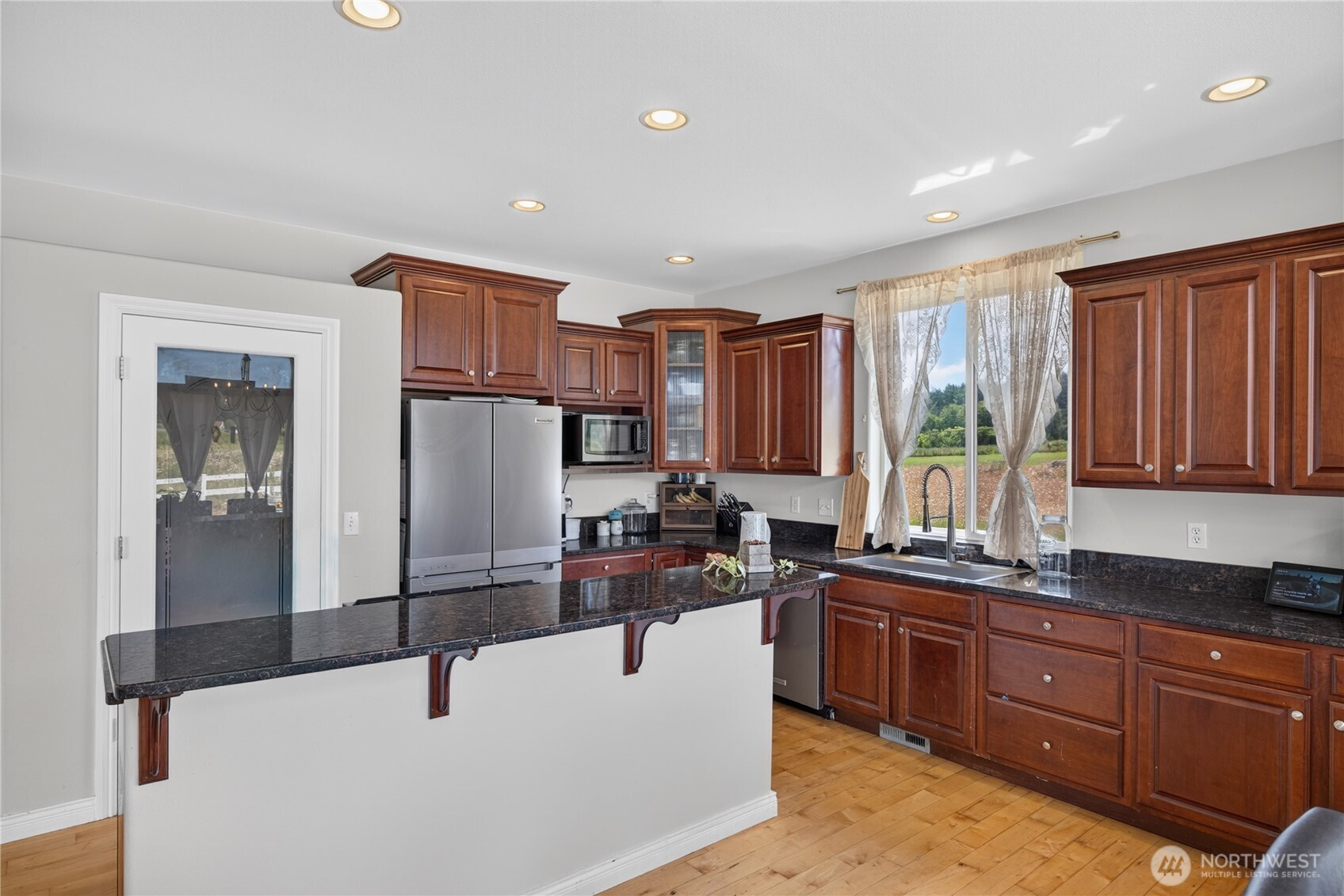 130 W Crescent Harbor Road Property Photo 16