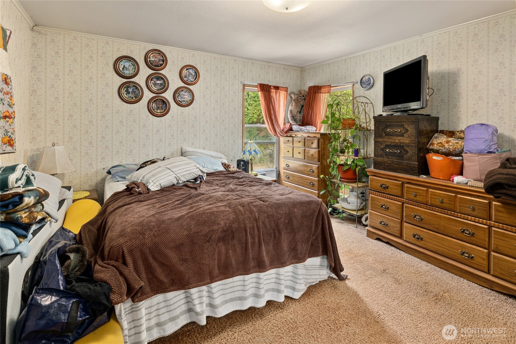 522 Madison Ave Property Photo 8