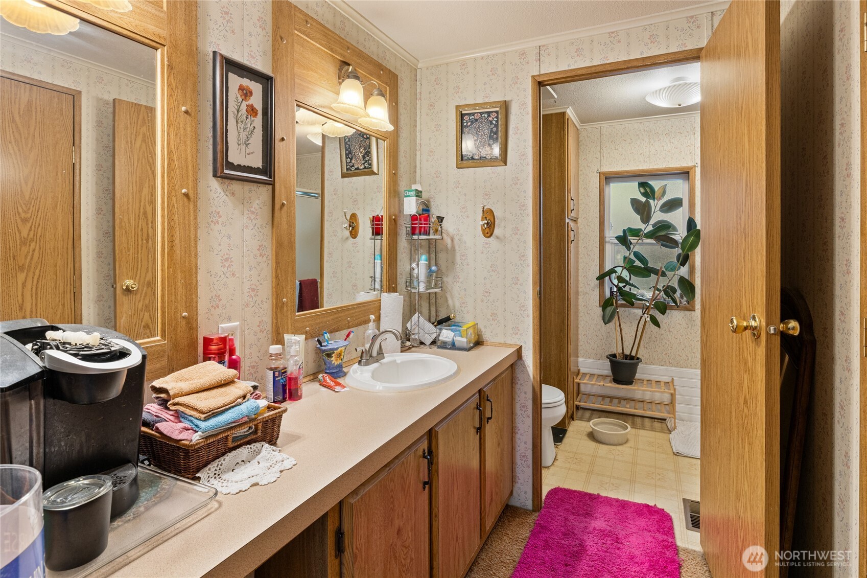 522 Madison Ave Property Photo 10