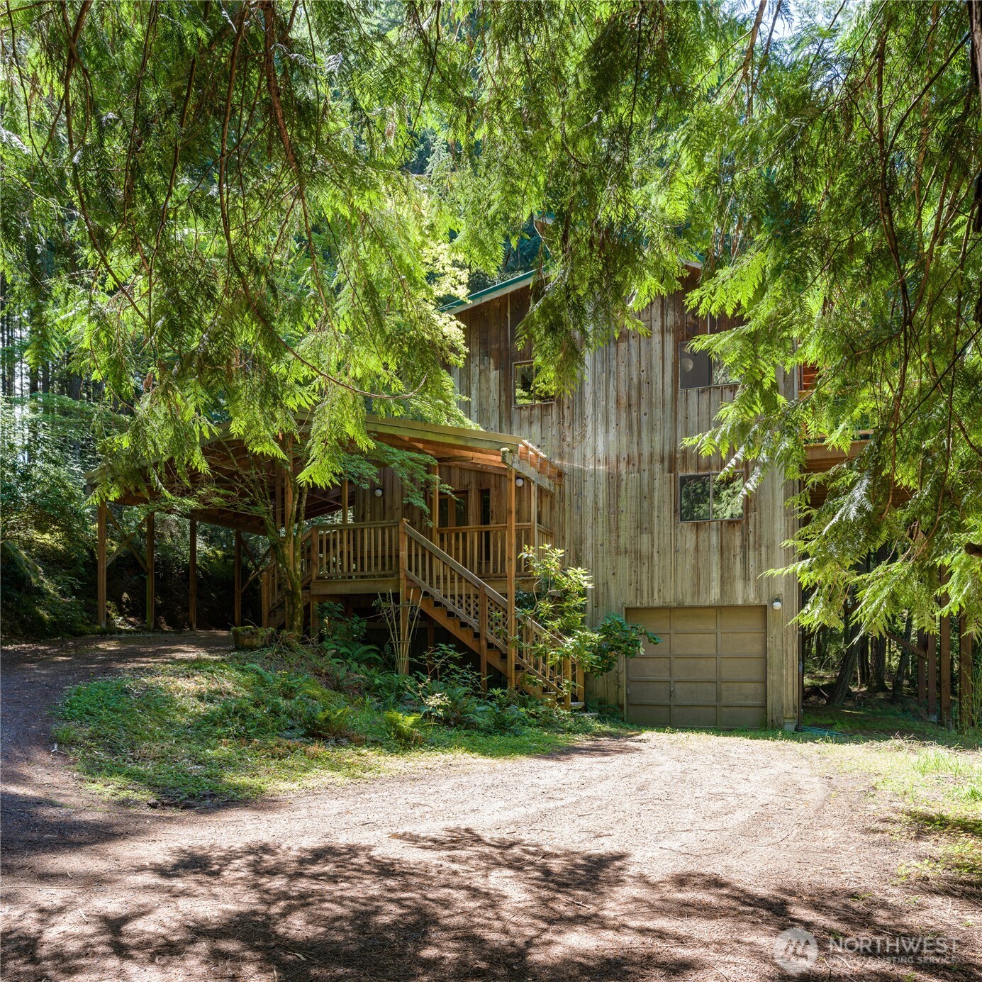 76 Lookout Loop Property Photo 1