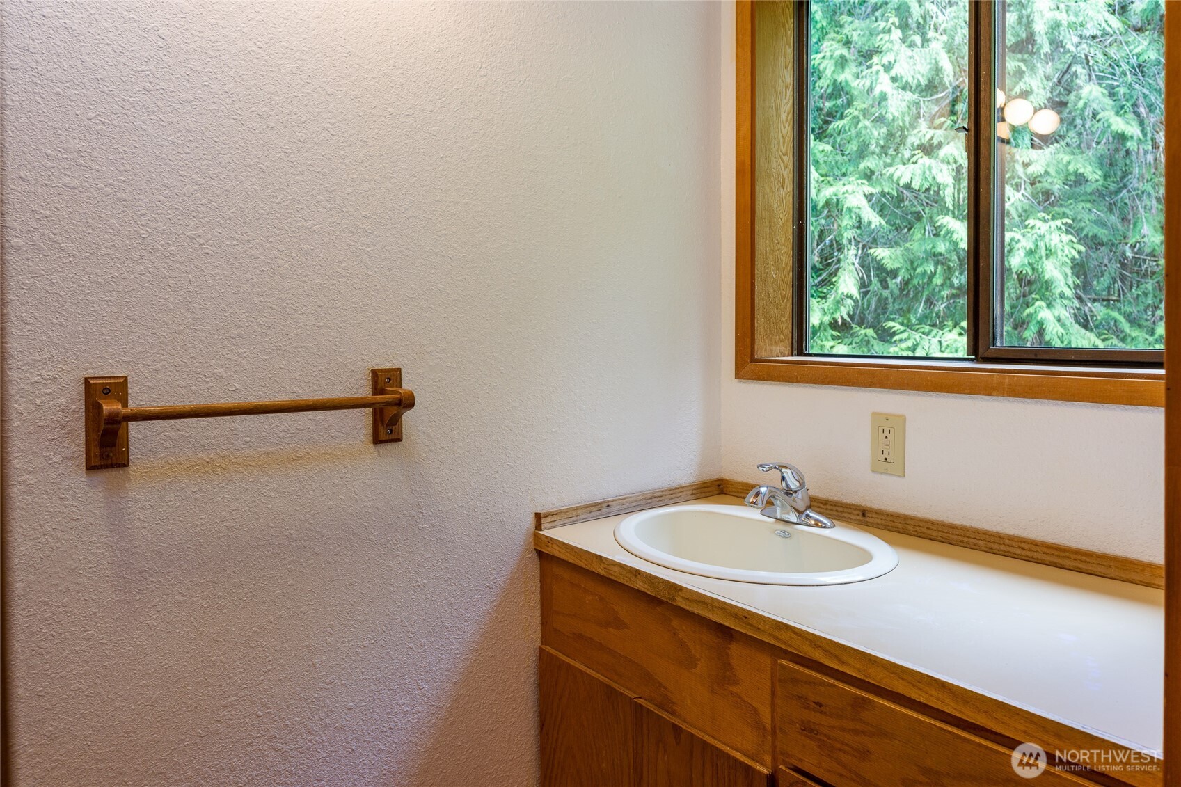 76 Lookout Loop Property Photo 9