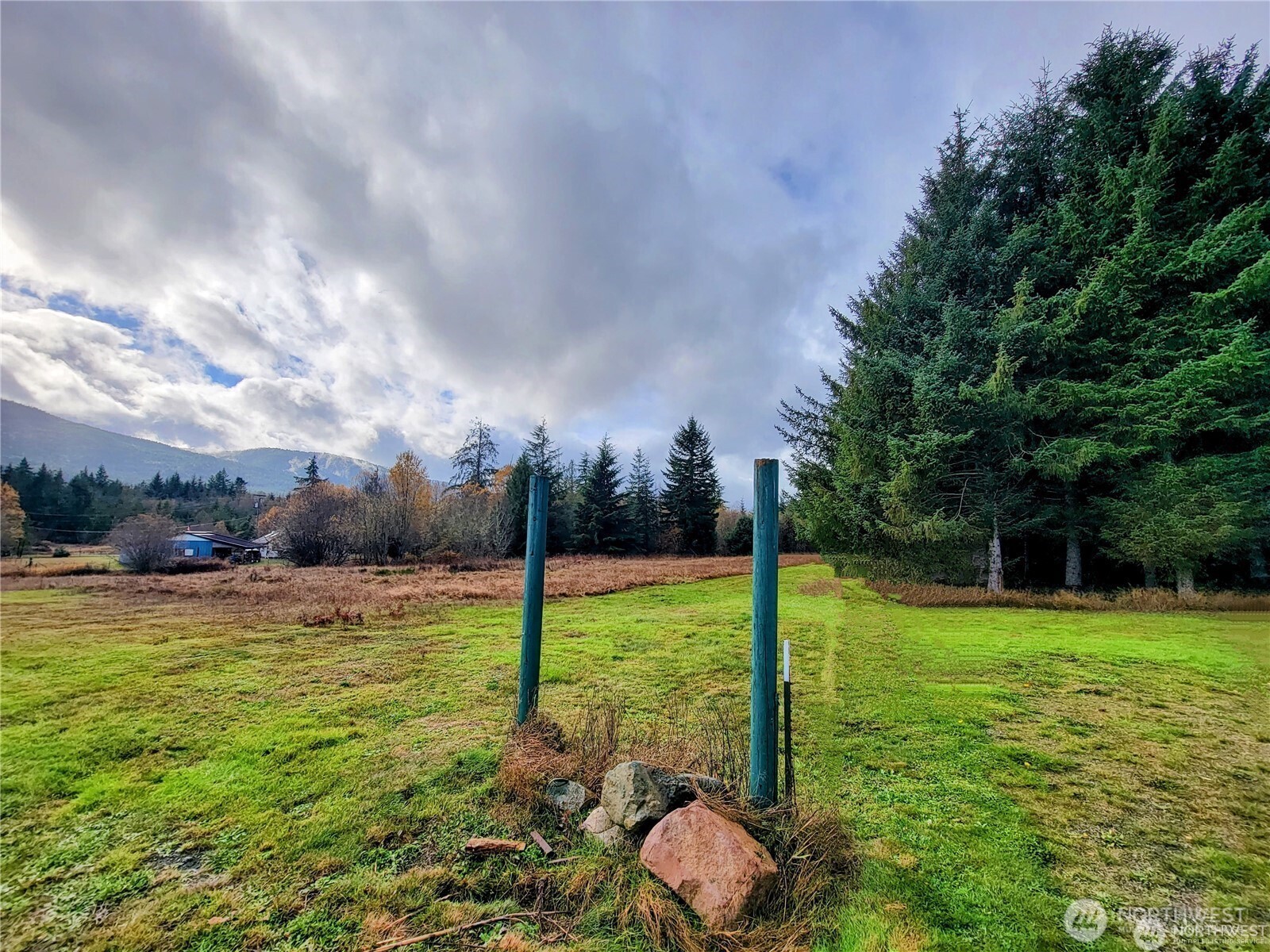 127 Port Crescent Trail Property Photo 7