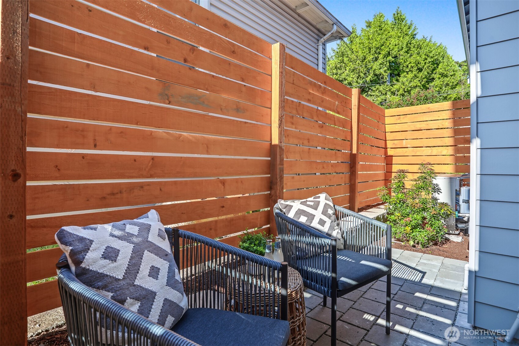 2414 Queen Anne Avenue B Property Photo 23