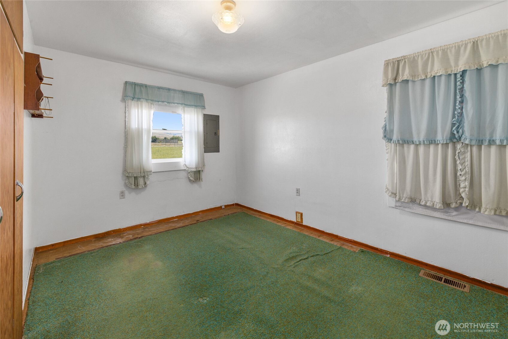 341 Schnebly Rd. Property Photo 36