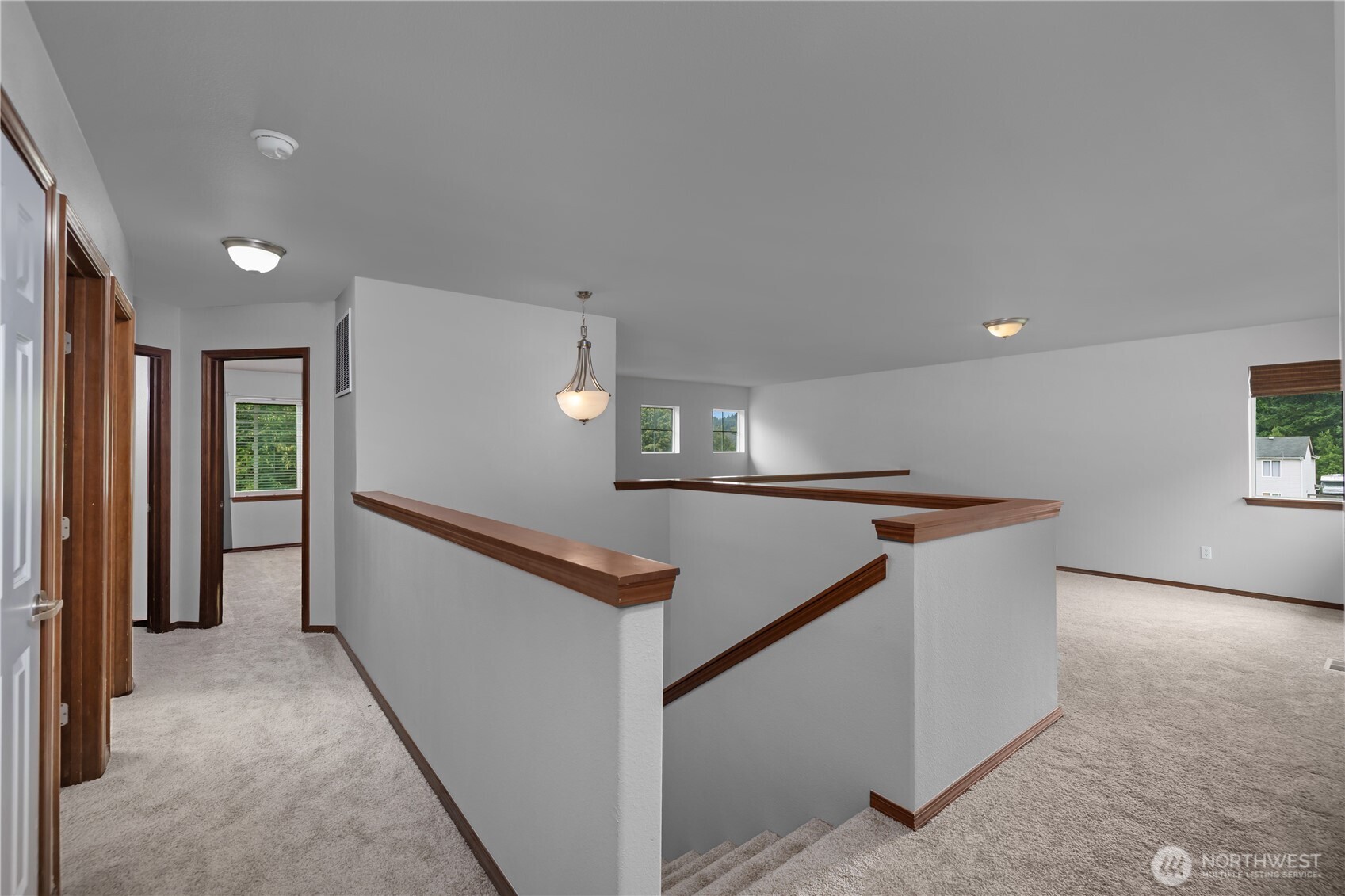 8512 205th Street Ct Property Photo 14