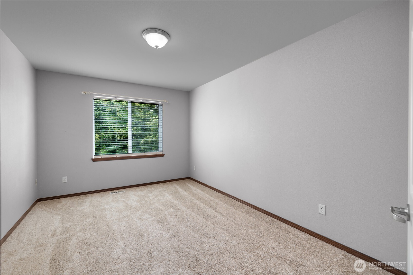 8512 205th Street Ct Property Photo 17