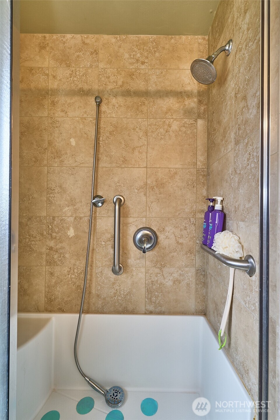 17120 6th Avenue Property Photo 12