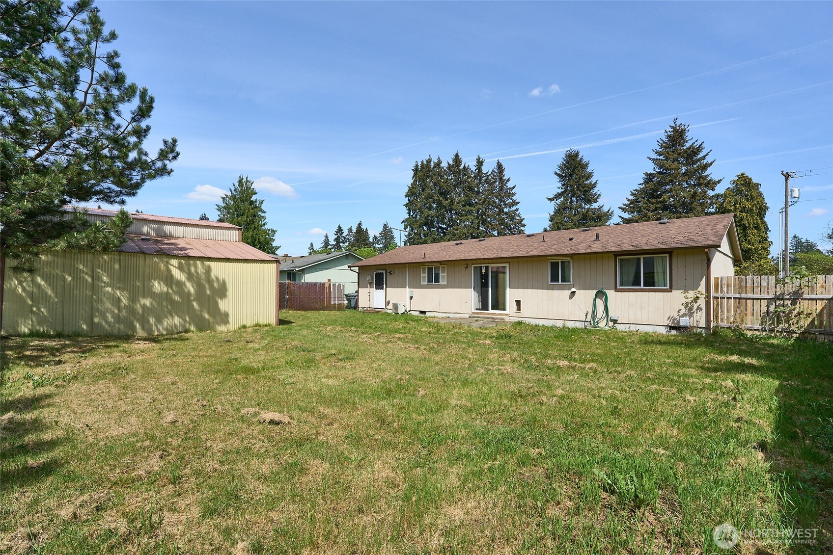 17120 6th Avenue Property Photo 18