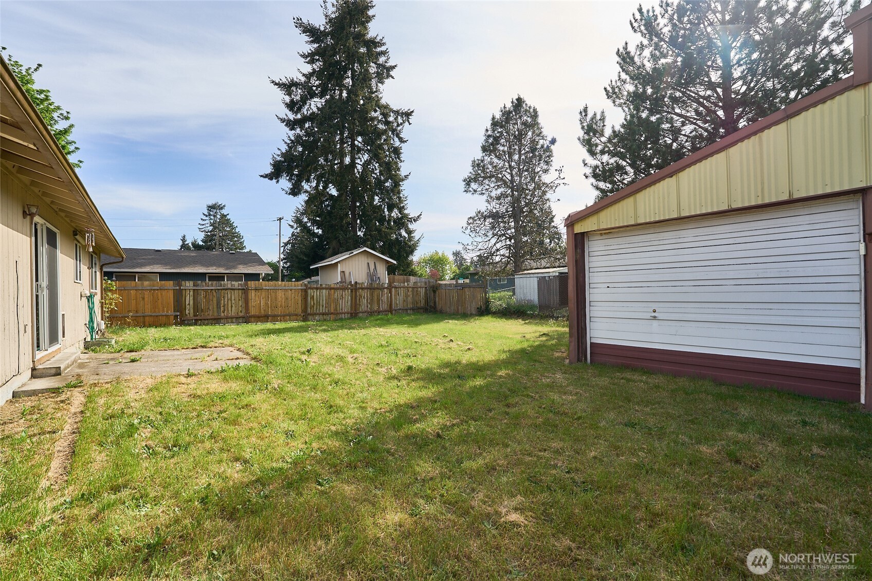 17120 6th Avenue Property Photo 20