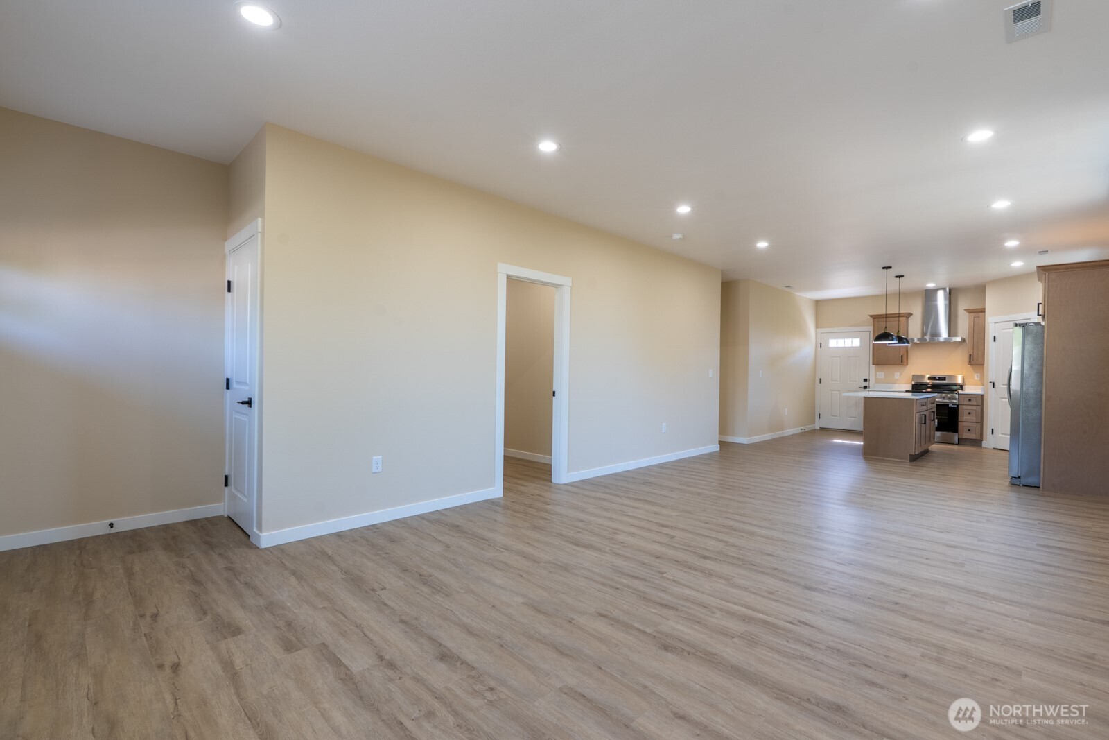 39 Birch Street Property Photo 3