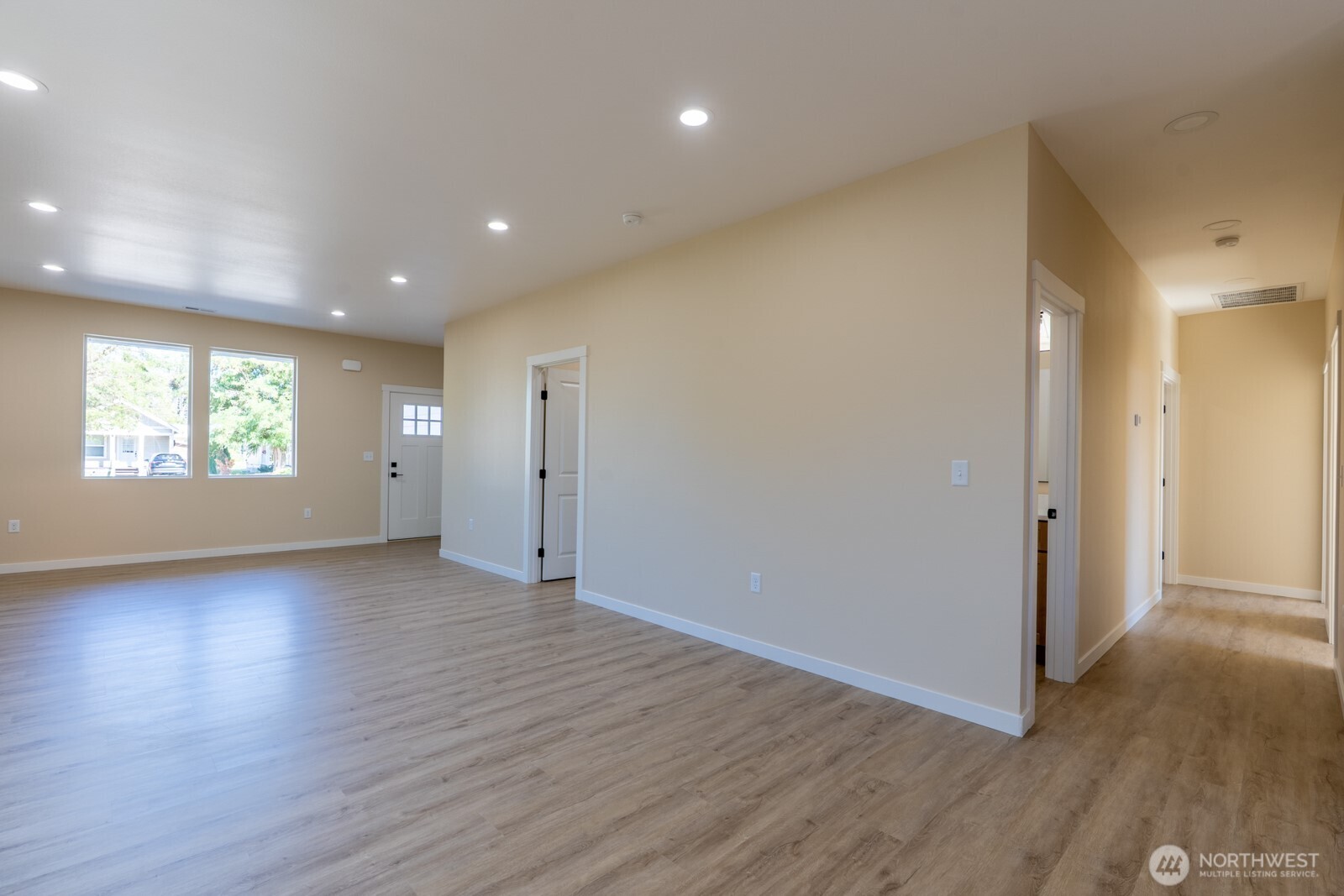 39 Birch Street Property Photo 7