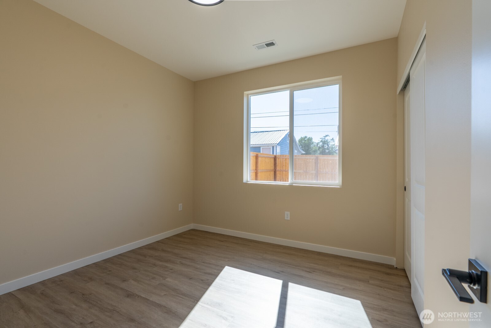 39 Birch Street Property Photo 22