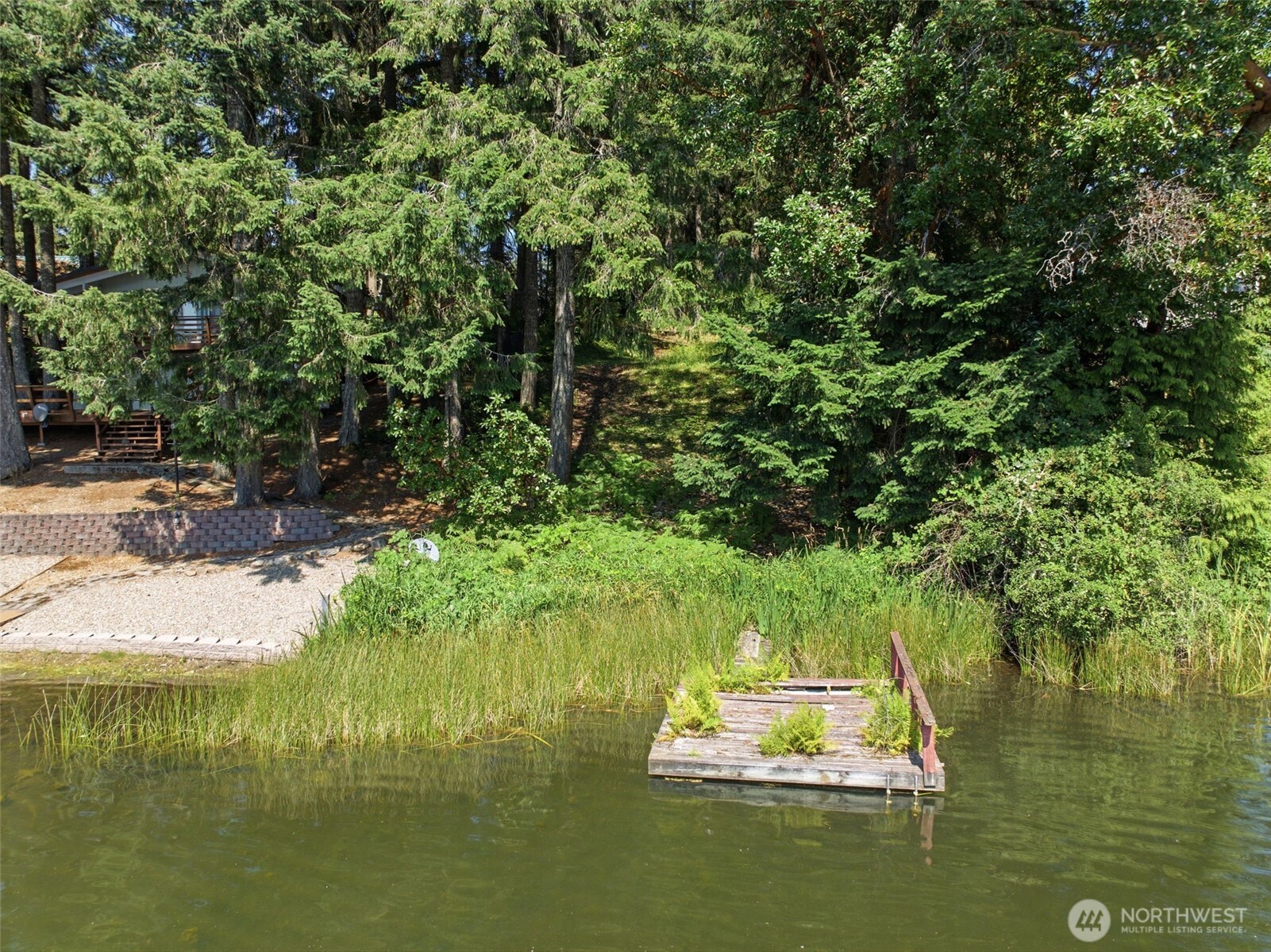 1905 194th Avenue Property Photo 7