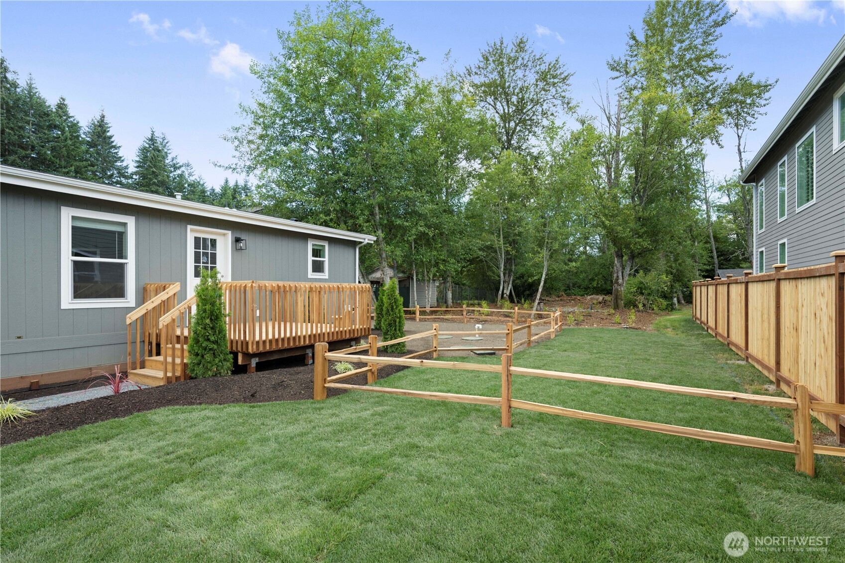 1911 147th Street Property Photo 3